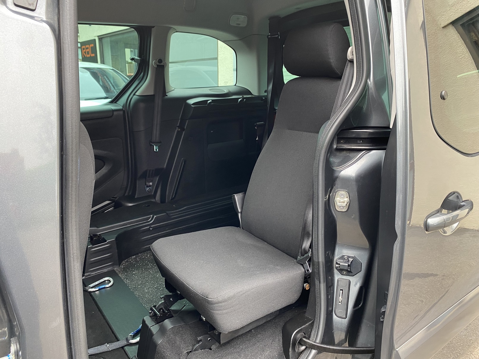 Used WAV Peugeot Partner Disabled Access WAV Cars For Sale Bristol Wheelchair Accessible Vehicles Used For Sale Somerset Devon Dorset Bath SF67 BUO 20