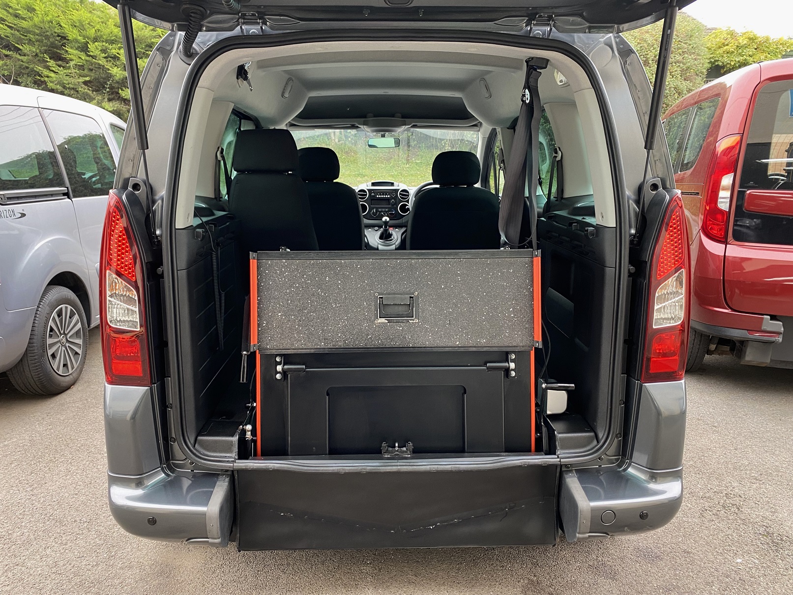 Used WAV Peugeot Partner Disabled Access WAV Cars For Sale Bristol Wheelchair Accessible Vehicles Used For Sale Somerset Devon Dorset Bath SF67 BUO 4