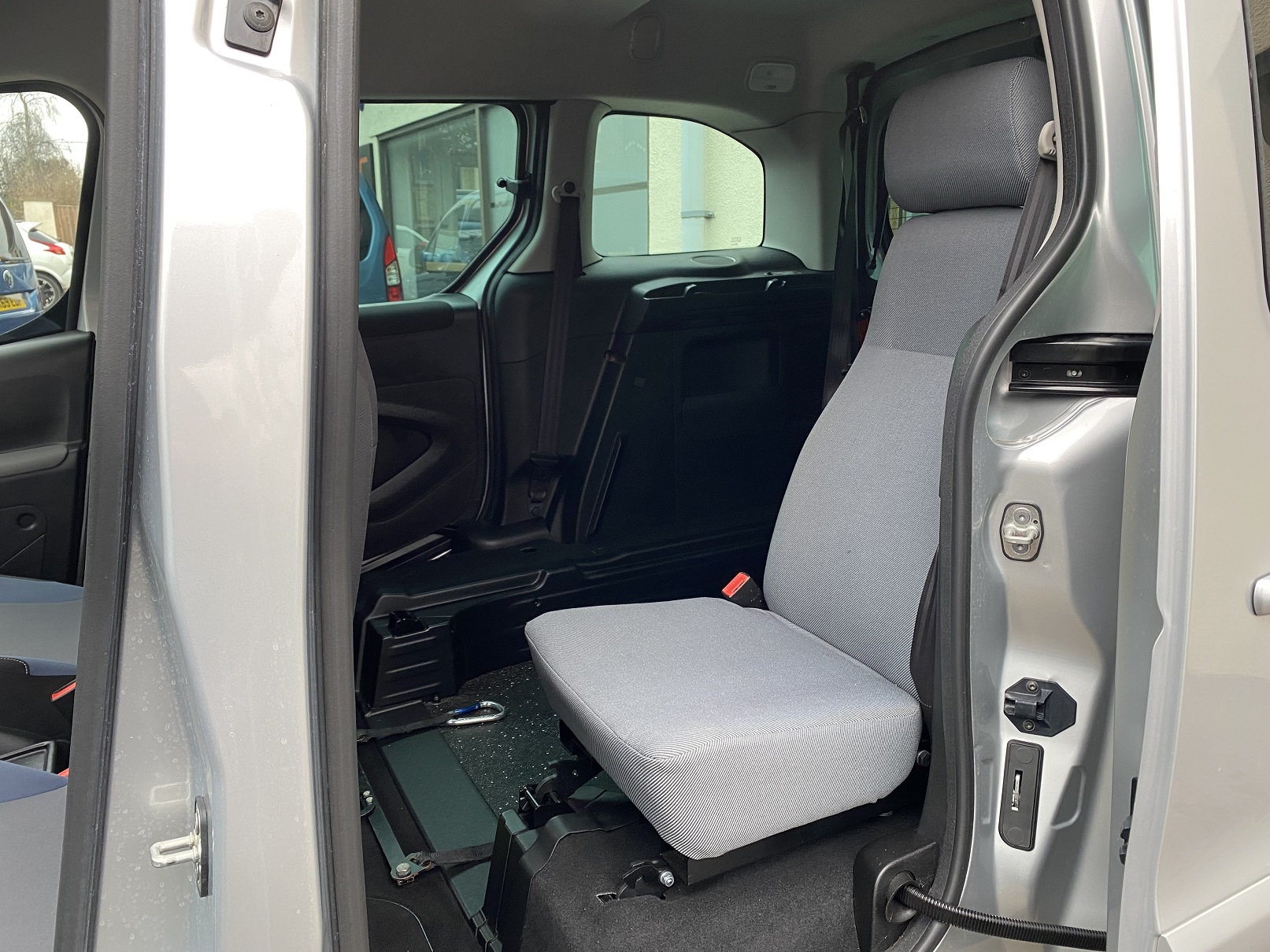 Used WAV Peugeot Partner 3 Seat Disabled Access WAV Cars For Sale Bristol Wheelchair Accessible Vehicles Used For Sale Somerset Devon Dorset Bath SF66 EKW 15