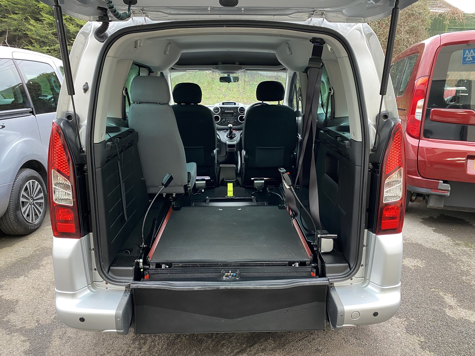 Used WAV Peugeot Partner 3 Seat Disabled Access WAV Cars For Sale Bristol Wheelchair Accessible Vehicles Used For Sale Somerset Devon Dorset Bath SF66 EKW 9