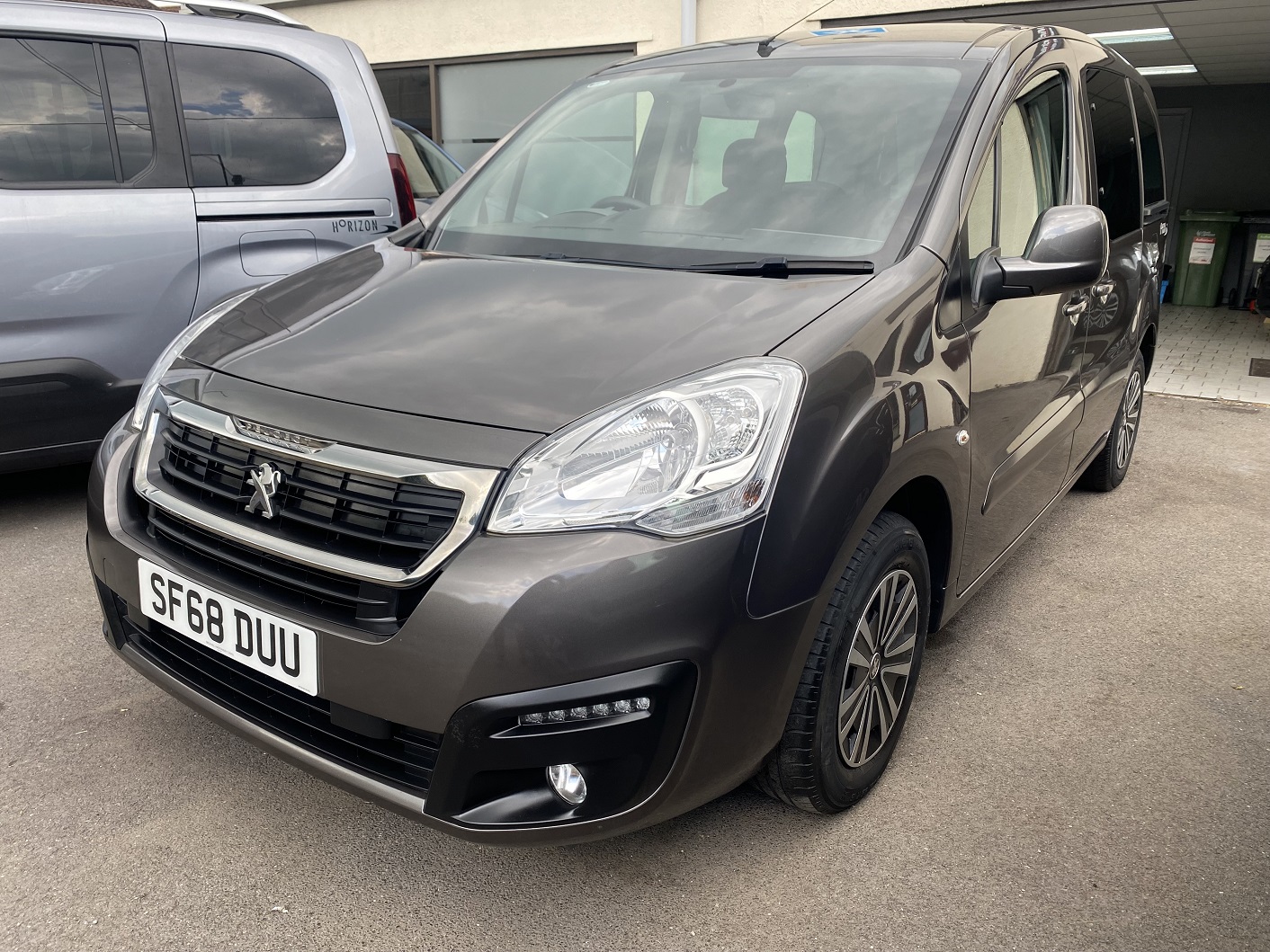 Peugeot Partner WAV Van SF68 DUU (3) Used WAV Peugeot Partner Tepee Disabled Access WAV Cars For Sale Bristol Wheelchair Accessible Vehicles Used For Sale Somerset Devon Dorset Bath SF68 DUU 3
