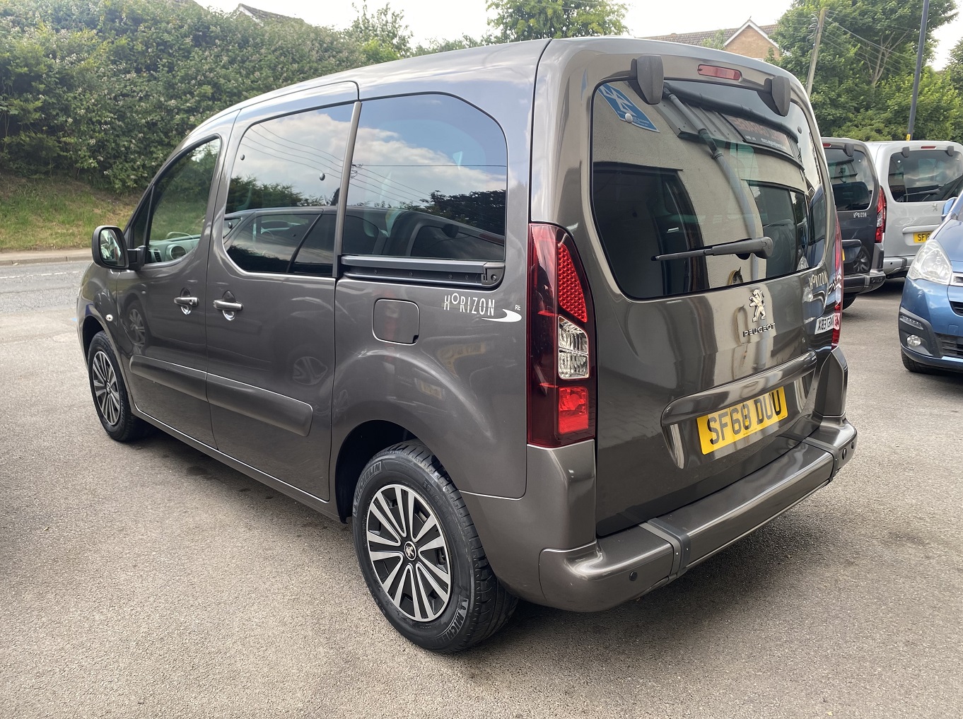 Peugeot Partner WAV Van SF68 DUU (4) Used WAV Peugeot Partner Tepee Disabled Access WAV Cars For Sale Bristol Wheelchair Accessible Vehicles Used For Sale Somerset Devon Dorset Bath SF68 DUU 4