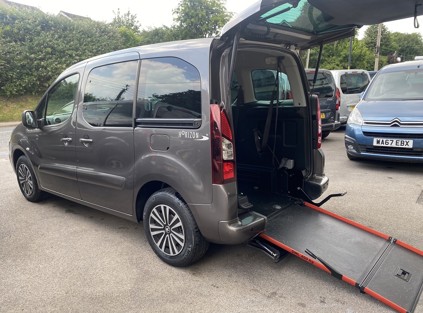 Peugeot Partner Tepee Horizon RE Blue HDi 2018/68