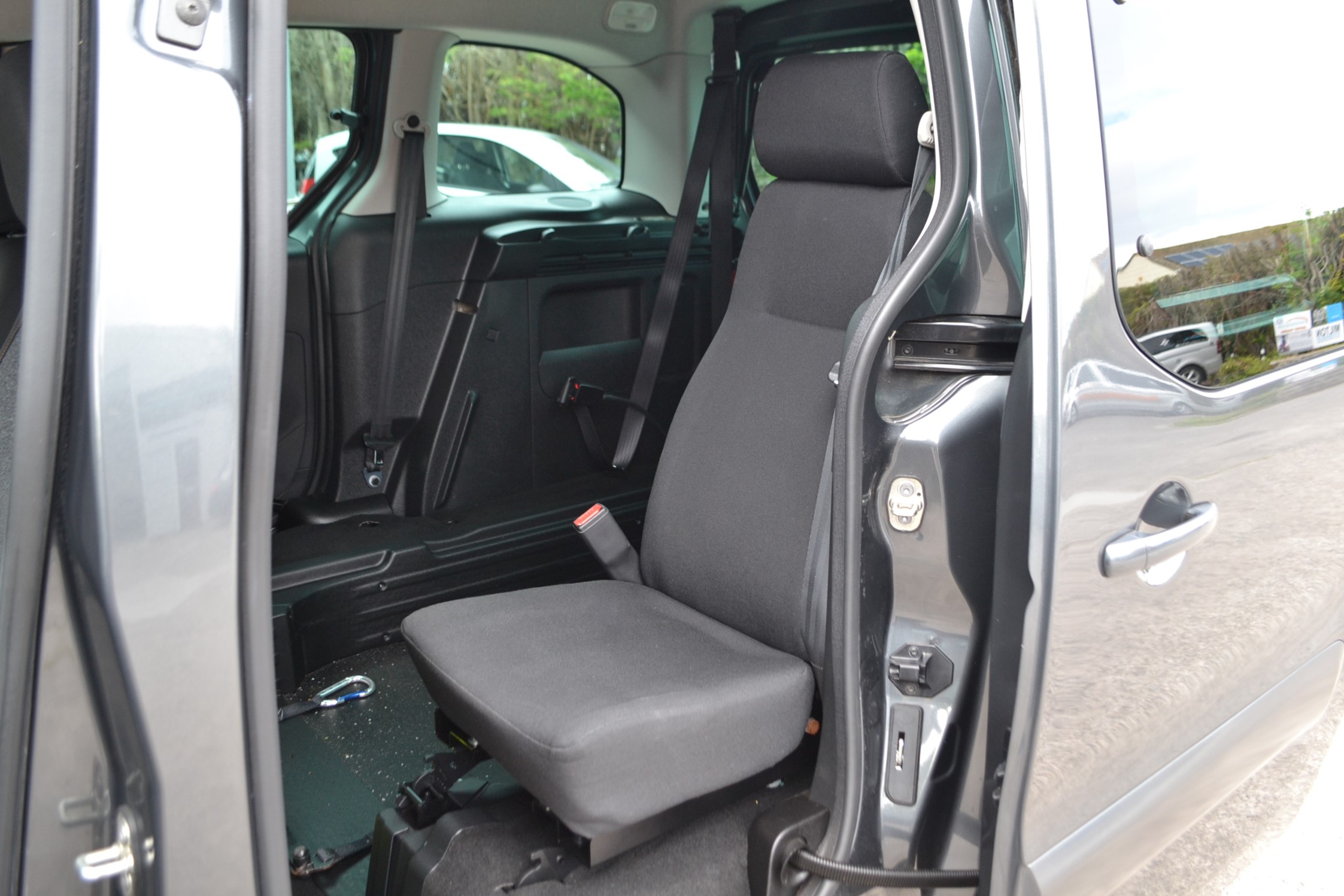 Used Peugeot Partner WAV Cars For Sale Bristol Wheelchair Accessible Vehicles Used For Sale Somerset Devon Dorset Bath SF68 DTK 26