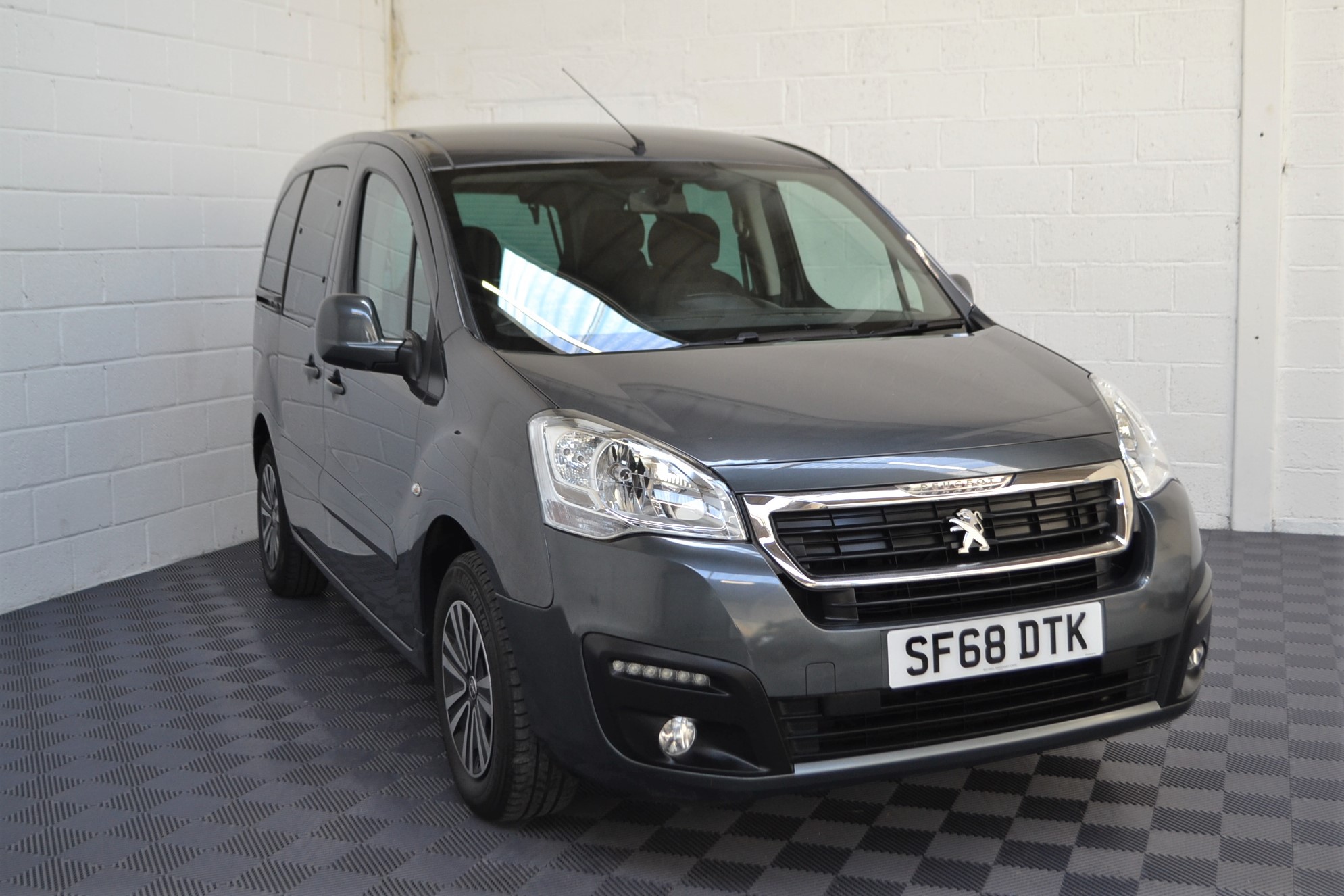 Used Peugeot Partner WAV Cars For Sale Bristol Wheelchair Accessible Vehicles Used For Sale Somerset Devon Dorset Bath SF68 DTK 3