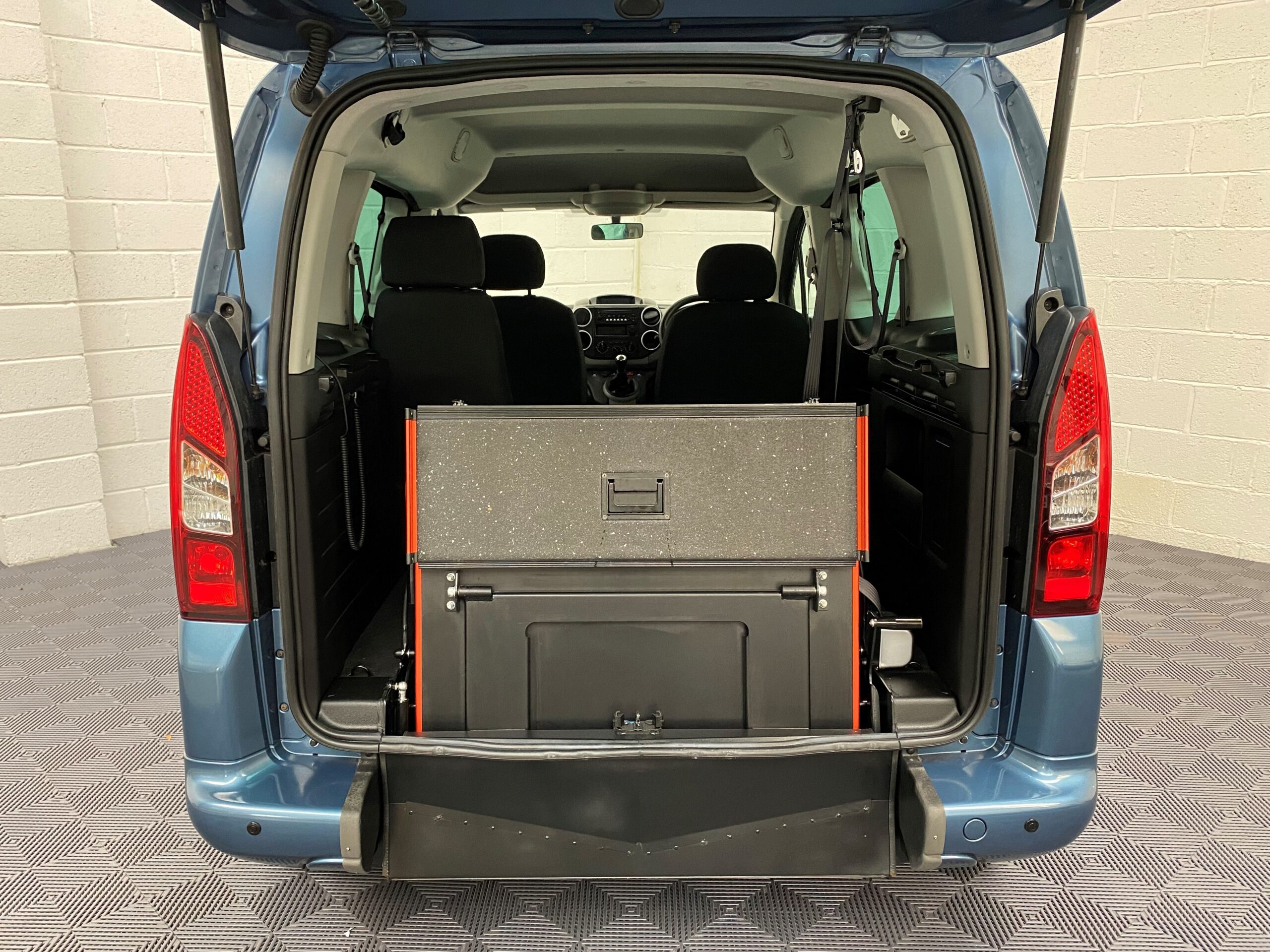 Used Peugeot Partner WAV Cars For Sale Bristol Wheelchair Accessible Vehicles Used For Sale Somerset Devon Dorset Bath SD17 OKW 27