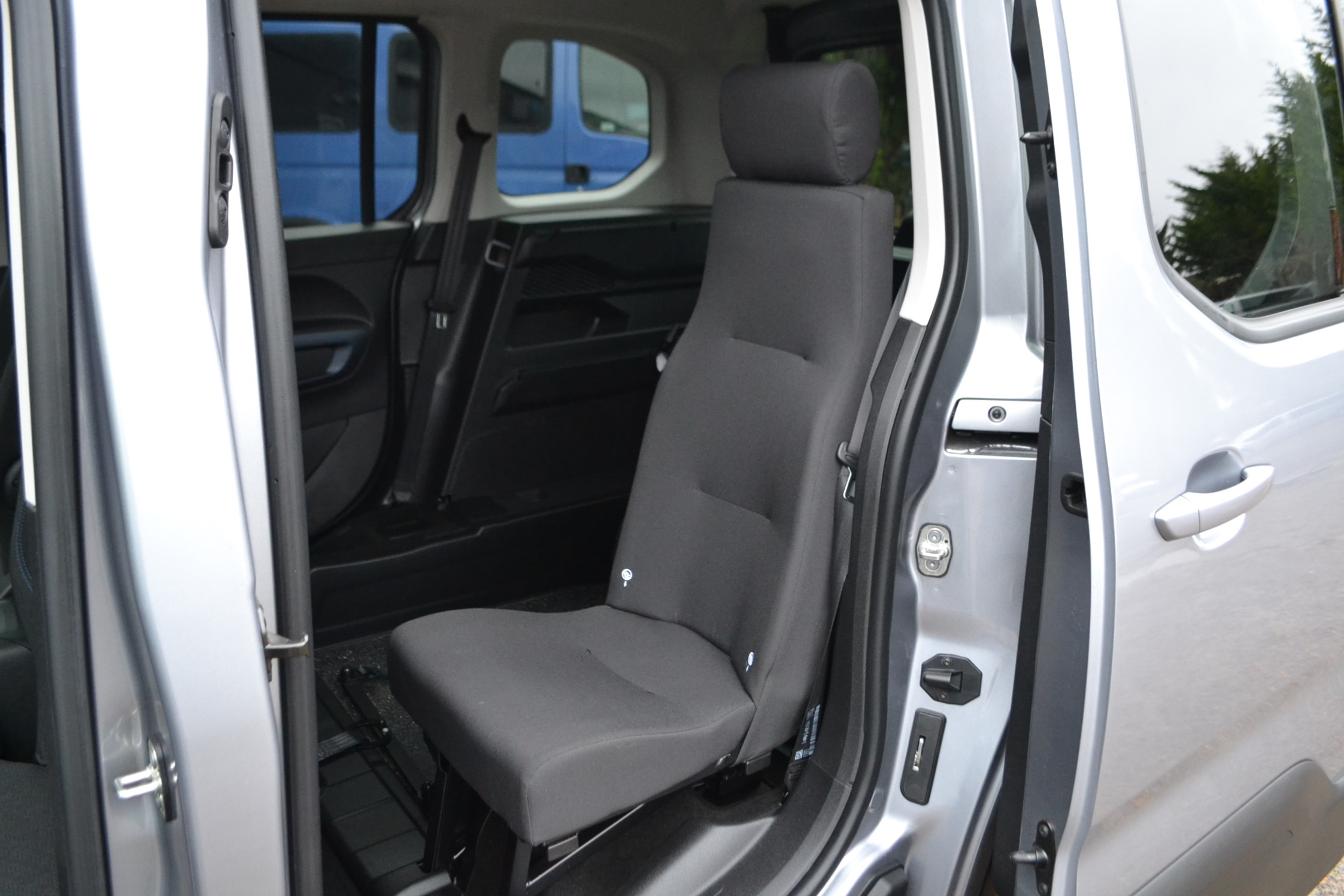 Used WAV Cars For Sale Bristol Wheelchair Accessible Vehicles Used For Sale Somerset Devon Dorset Bath Peugeot Rifter Auto SF70 KVC 25