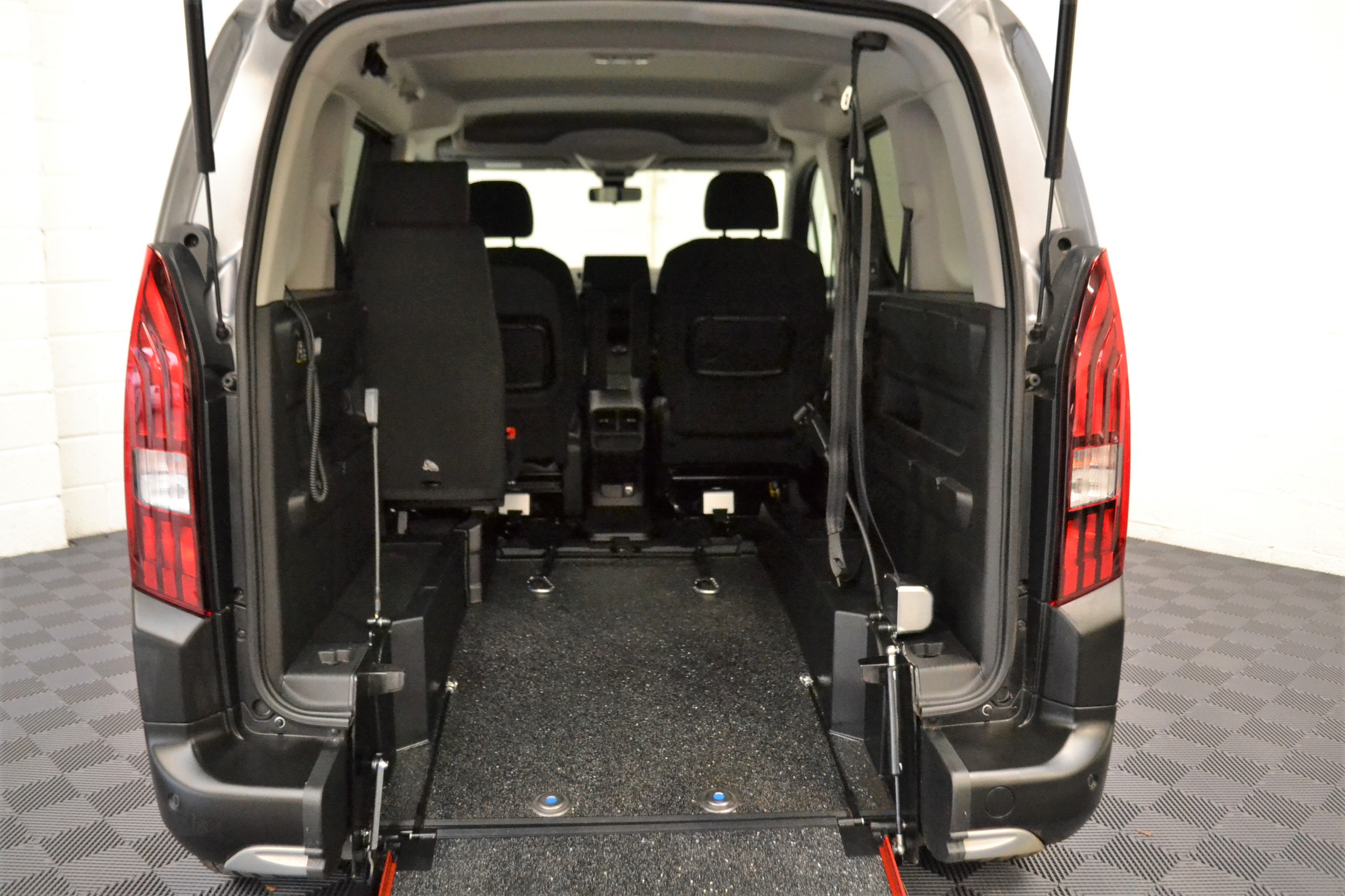 Used WAV Cars For Sale Bristol Wheelchair Accessible Vehicles Used For Sale Somerset Devon Dorset Bath Peugeot Rifter Auto SF70 KVC 9