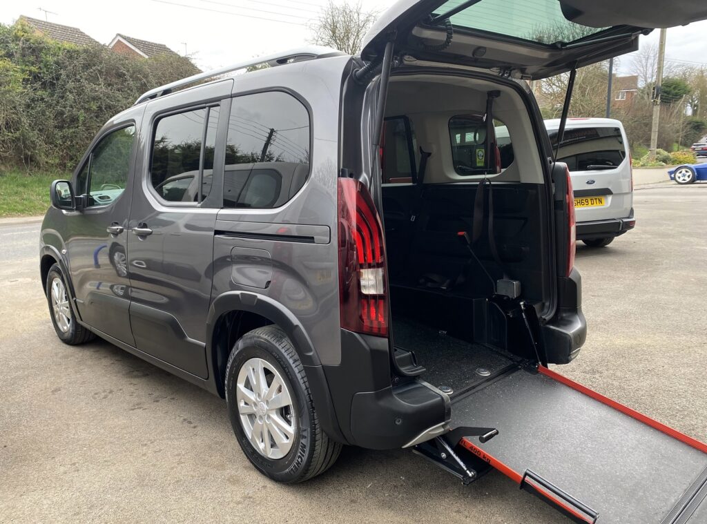 Peugeot Rifter 1.5 BlueHDi Allure 2019/19