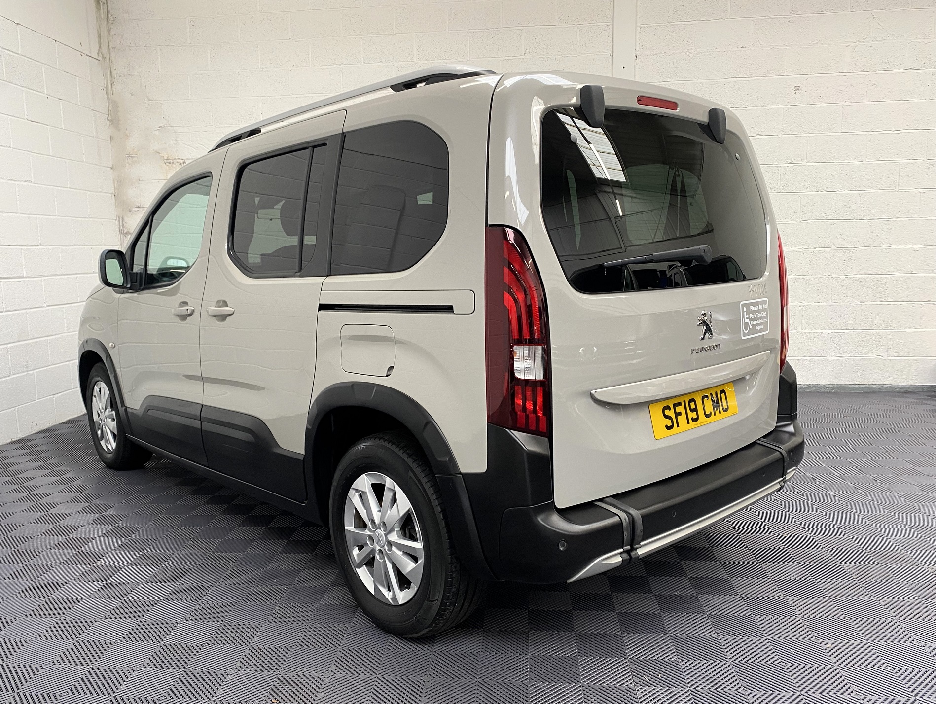 Used WAV Peugeot Rifter 3 Seat Disabled Access WAV Cars For Sale Bristol Wheelchair Accessible Vehicles Used For Sale Somerset Devon Dorset Bath SF19 CMO 6