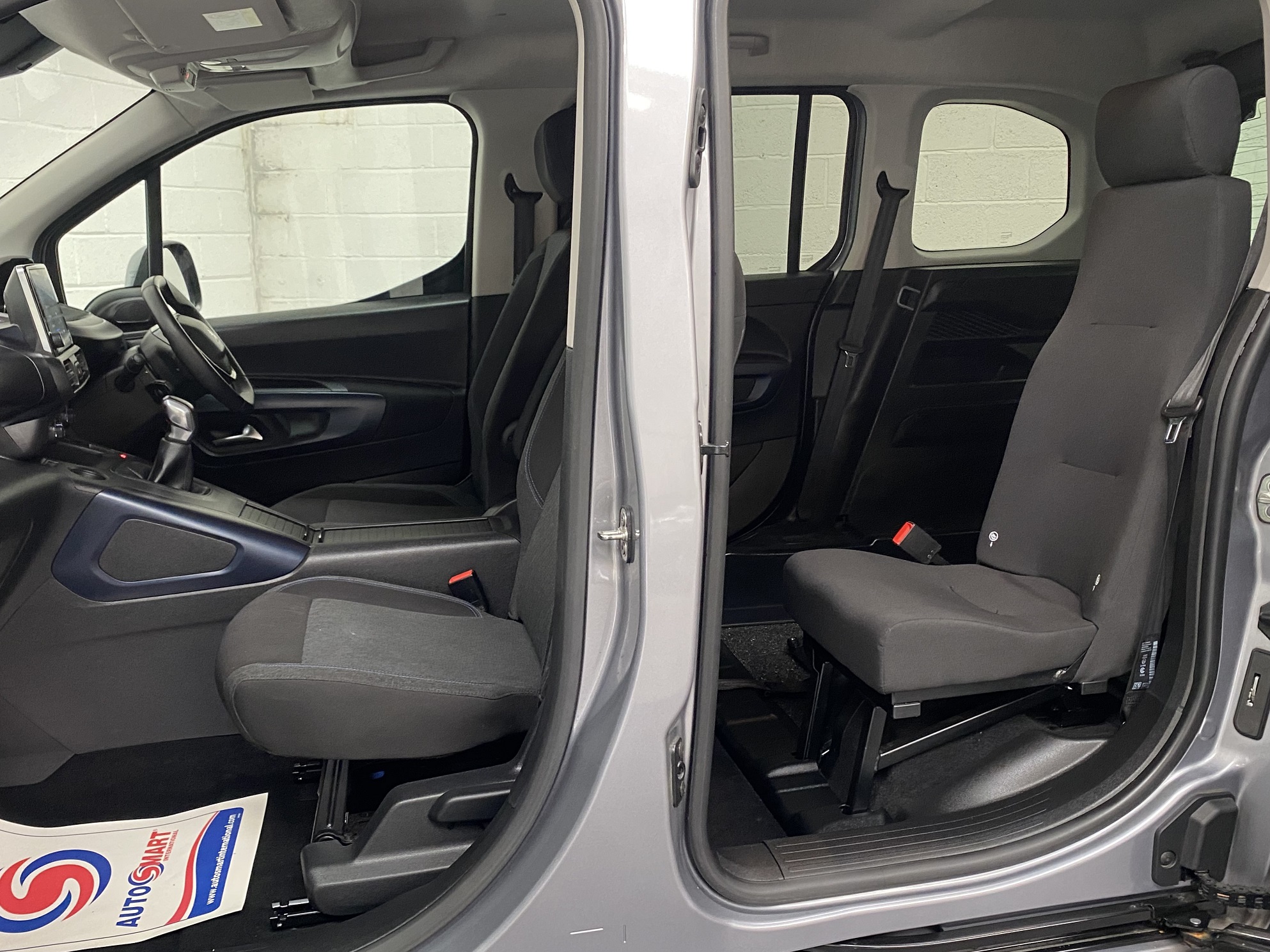 Used WAV Peugeot Rifter 3 Seat Disabled Access WAV Cars For Sale Bristol Wheelchair Accessible Vehicles Used For Sale Somerset Devon Dorset Bath SF70 KUJ 12