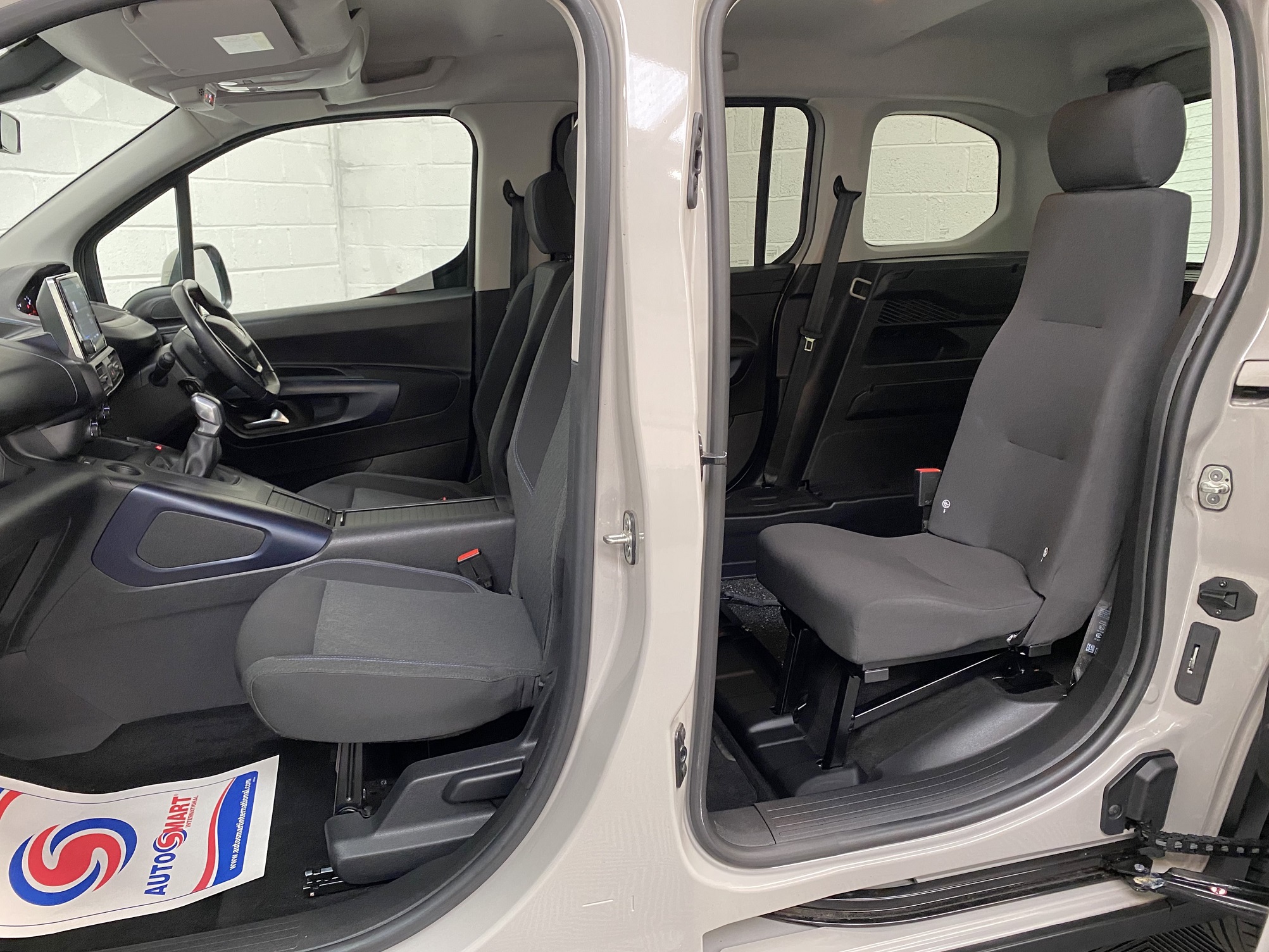 Used Peugeot Rifter 3 Seat WAV Cars For Sale Bristol Wheelchair Accessible Vehicles Used For Sale Somerset Devon Dorset Bath SF69 HAU 10