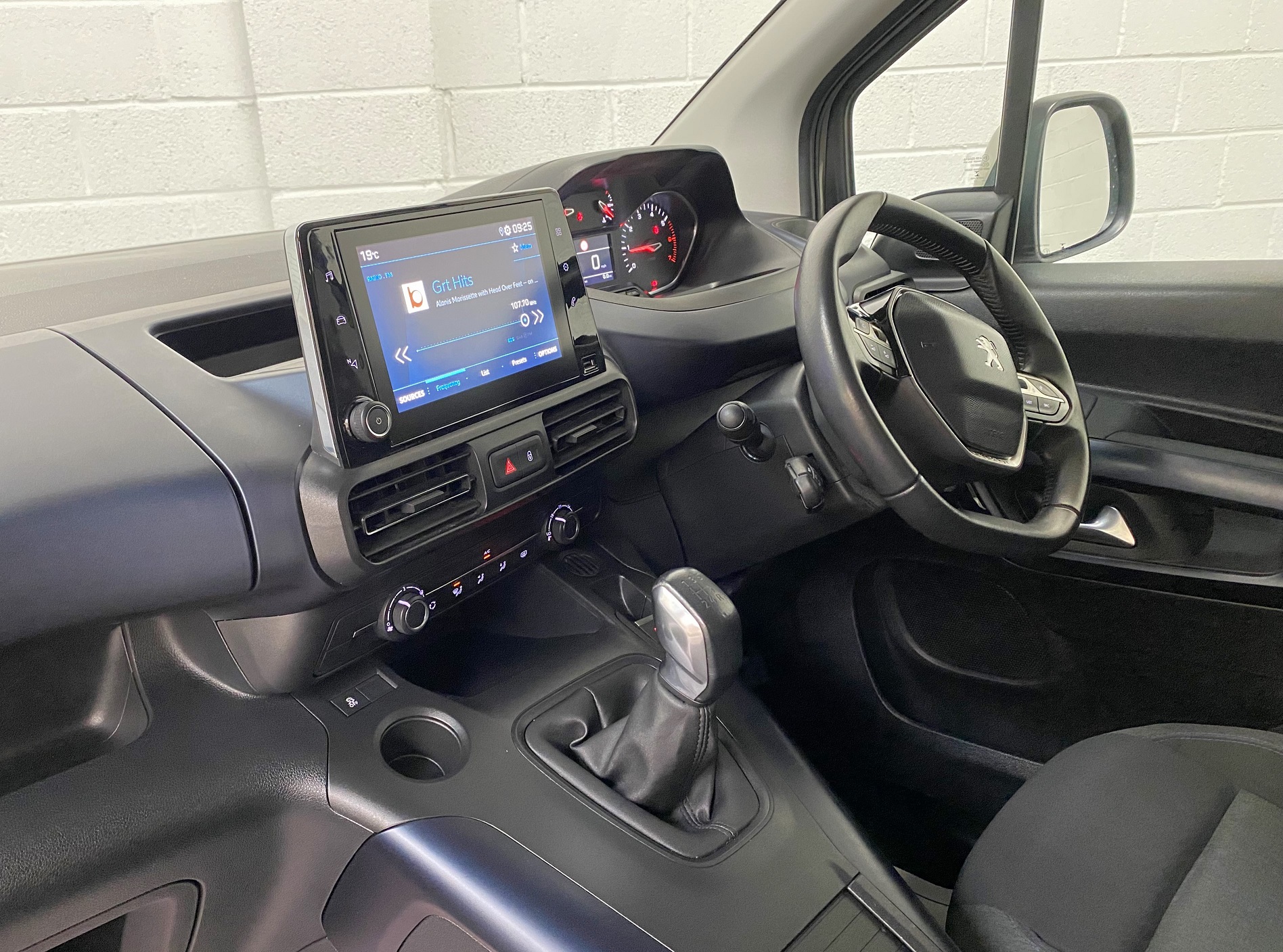 Used Peugeot Rifter 3 Seat WAV Cars For Sale Bristol Wheelchair Accessible Vehicles Used For Sale Somerset Devon Dorset Bath SF69 HAU 8