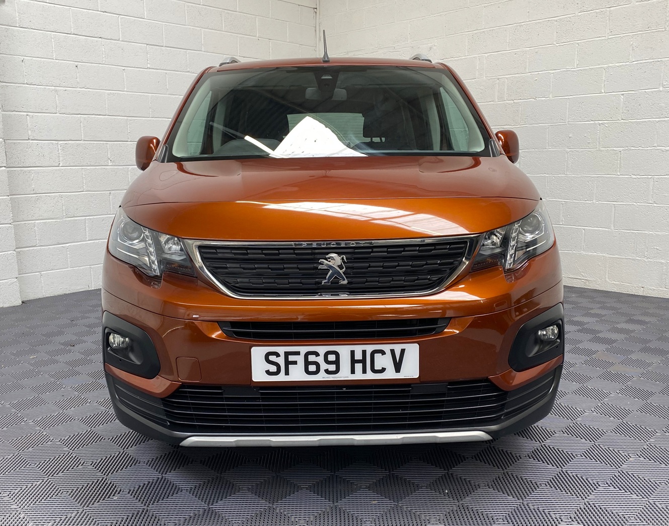 Used WAV Peugeot Rifter 3 Seat Disabled Access WAV Cars For Sale Bristol Wheelchair Accessible Vehicles Used For Sale Somerset Devon Dorset Bath SF69 HCV 3