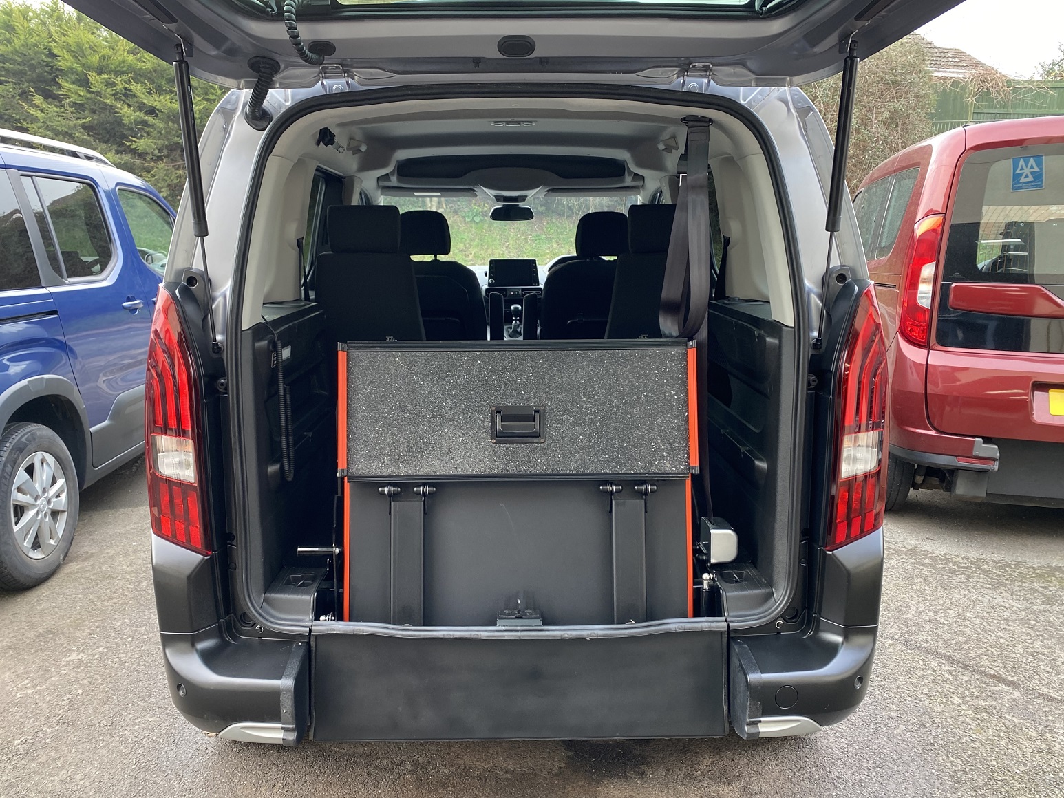 Used WAV Peugeot Rifter 3 Seat Disabled Access WAV Cars For Sale Bristol Wheelchair Accessible Vehicles Used For Sale Somerset Devon Dorset Bath SH72 VMM 12