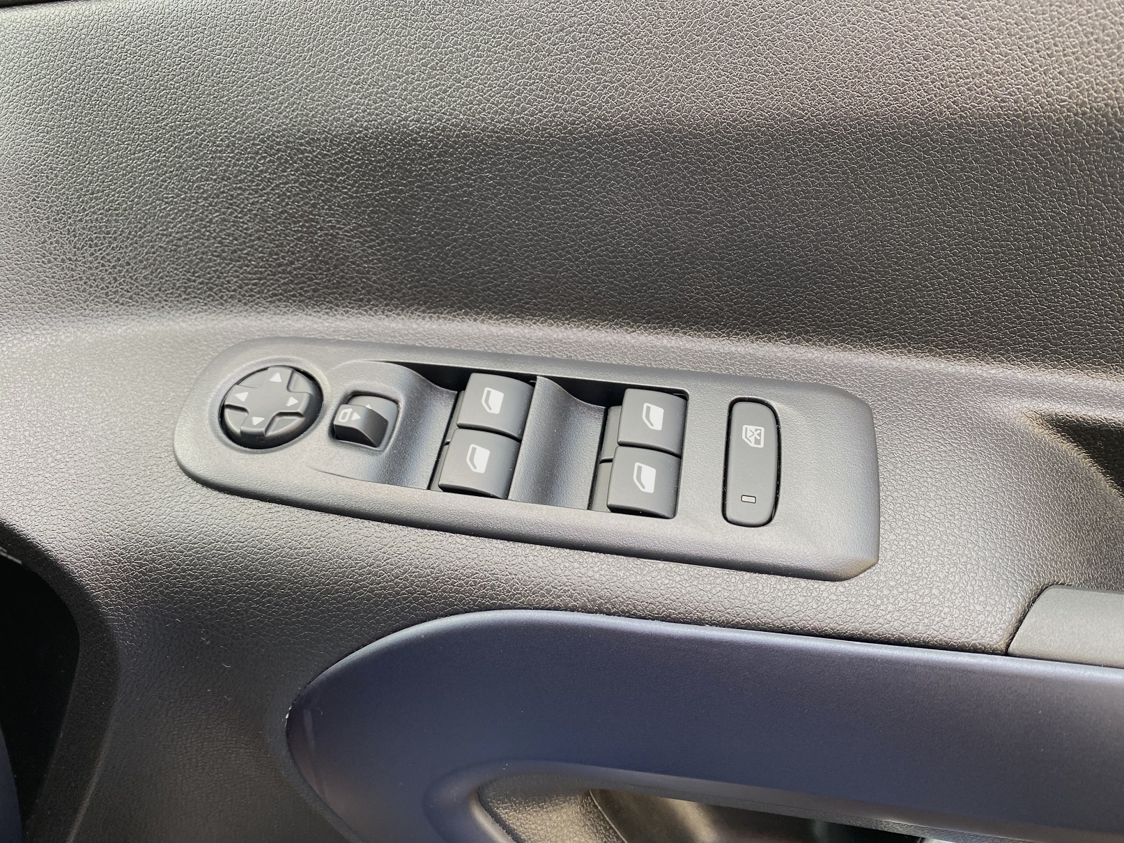 Used WAV Peugeot Rifter 3 Seat Disabled Access WAV Cars For Sale Bristol Wheelchair Accessible Vehicles Used For Sale Somerset Devon Dorset Bath SH72 VMM 14