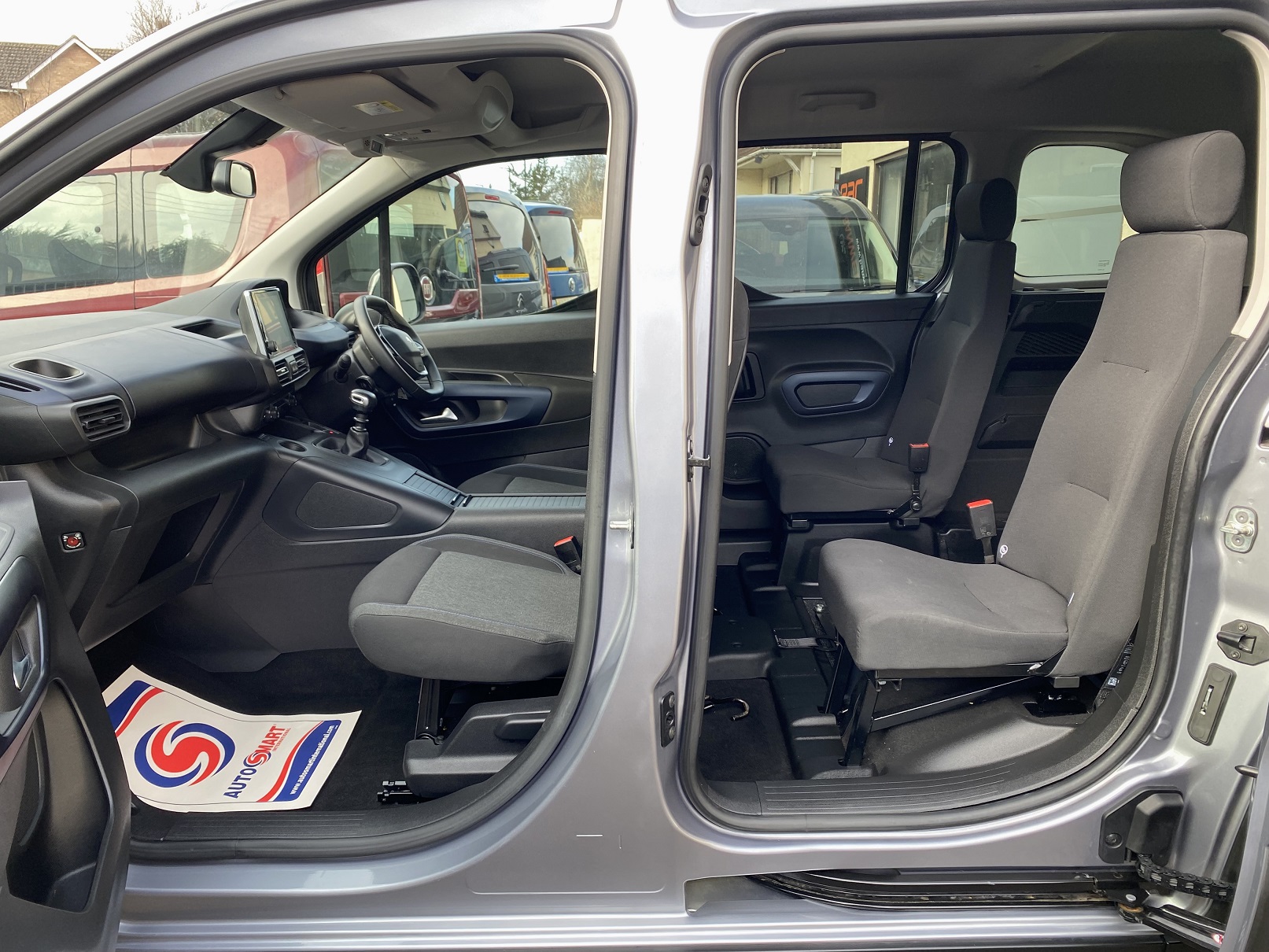 Used WAV Peugeot Rifter 3 Seat Disabled Access WAV Cars For Sale Bristol Wheelchair Accessible Vehicles Used For Sale Somerset Devon Dorset Bath SH72 VMM 21