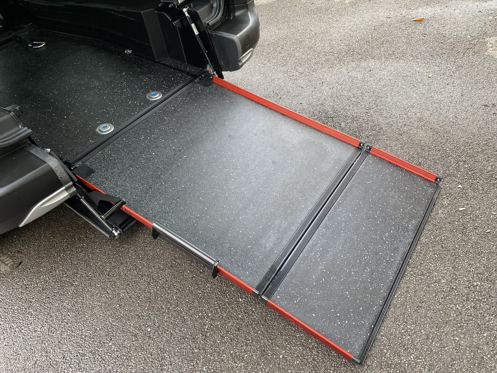 Used WAV Peugeot Rifter Disabled Access WAV Cars For Sale Bristol Wheelchair Accessible Vehicles Used For Sale Somerset Devon Dorset Bath SF19 BAV 10