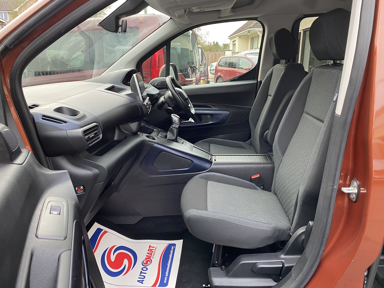 Used WAV Peugeot Rifter Disabled Access WAV Cars For Sale Bristol Wheelchair Accessible Vehicles Used For Sale Somerset Devon Dorset Bath SF19 BAV 15