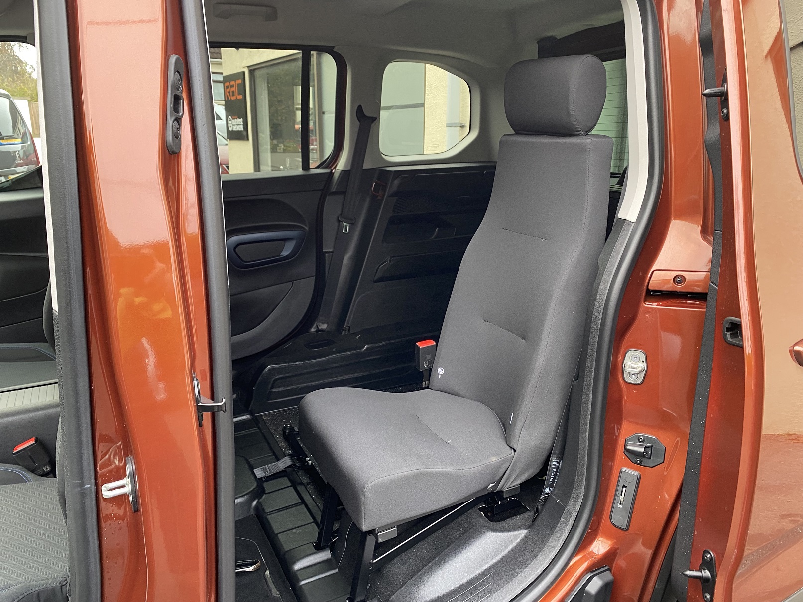 Used WAV Peugeot Rifter Disabled Access WAV Cars For Sale Bristol Wheelchair Accessible Vehicles Used For Sale Somerset Devon Dorset Bath SF19 BAV 17