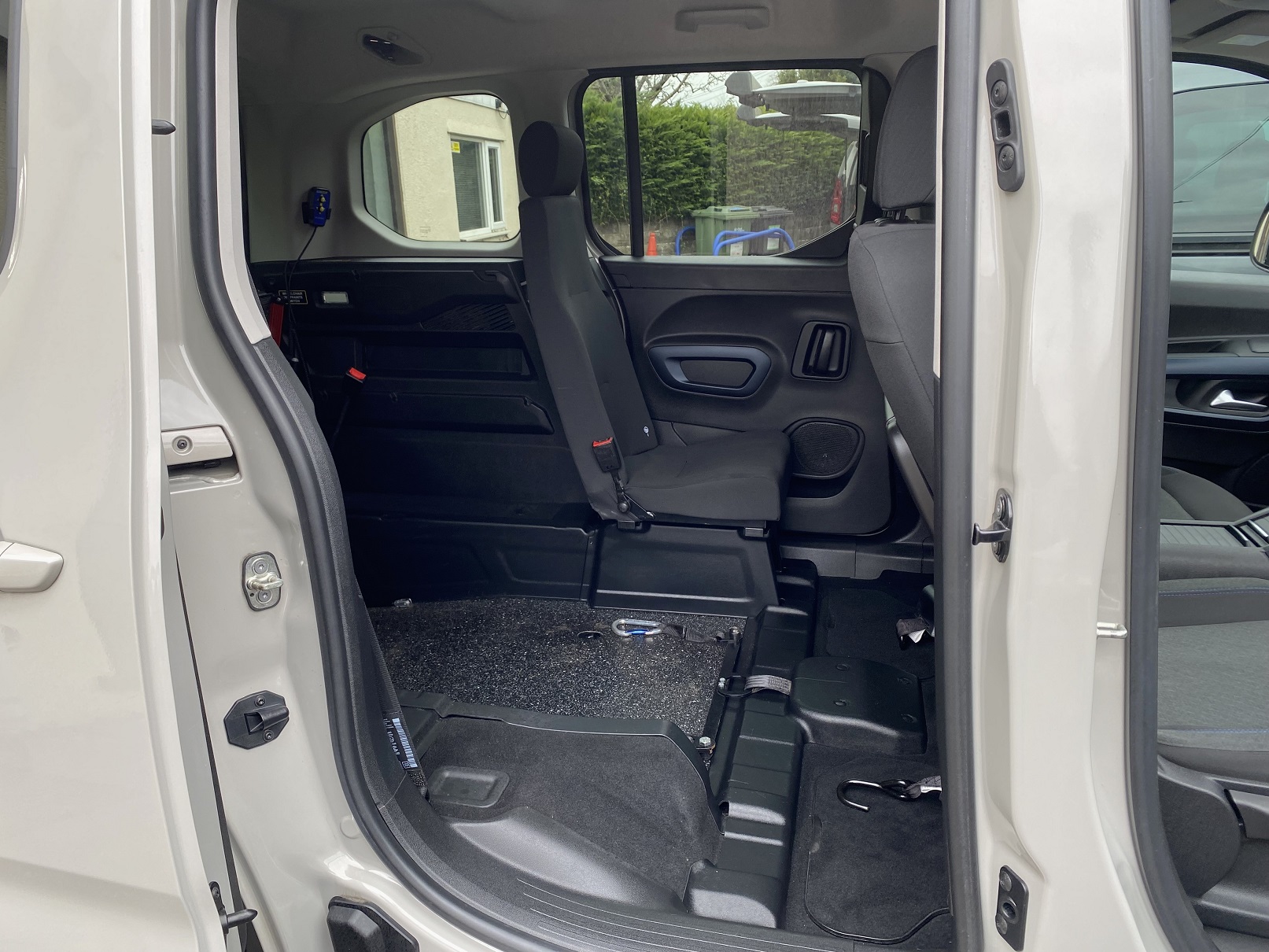 Peugeot Rifter Wheelchair Accessible SF20 HHD (22) Used WAV Peugeot Rifter 3 Seat Disabled Access WAV Cars For Sale Bristol Wheelchair Accessible Vehicles Used For Sale Somerset Devon Dorset Bath SF20 HHD 22