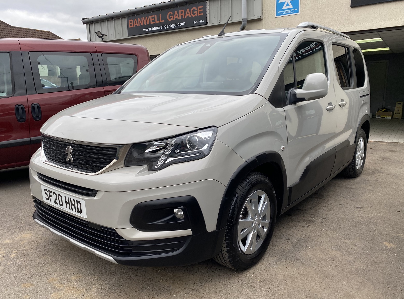 Peugeot Rifter Wheelchair Accessible SF20 HHD (7) Used WAV Peugeot Rifter 3 Seat Disabled Access WAV Cars For Sale Bristol Wheelchair Accessible Vehicles Used For Sale Somerset Devon Dorset Bath SF20 HHD 7