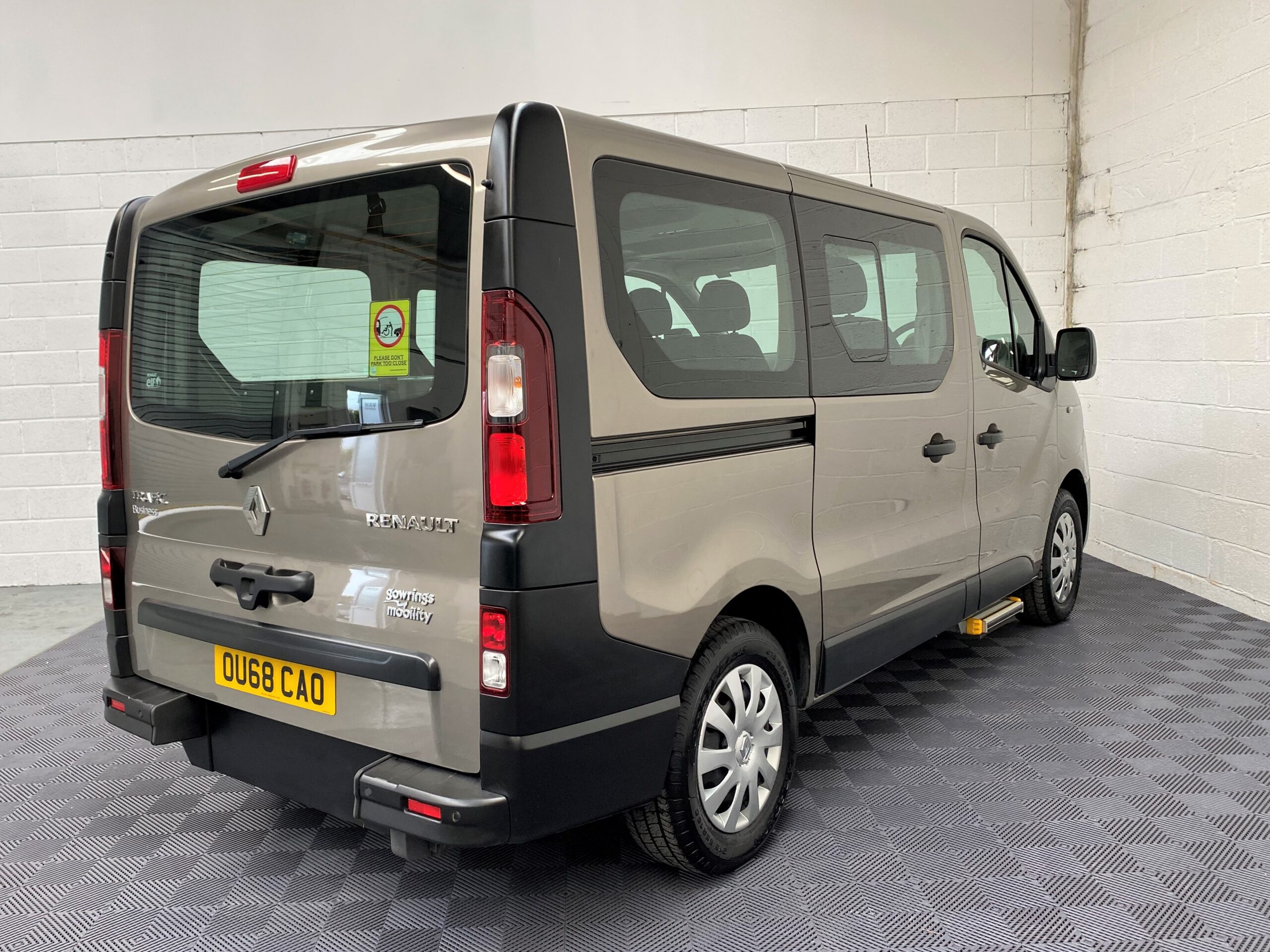 Used Renault Trafic WAV Cars For Sale Bristol Wheelchair Accessible Vehicles Used For Sale Somerset Devon Dorset Bath OU68 CAO 15