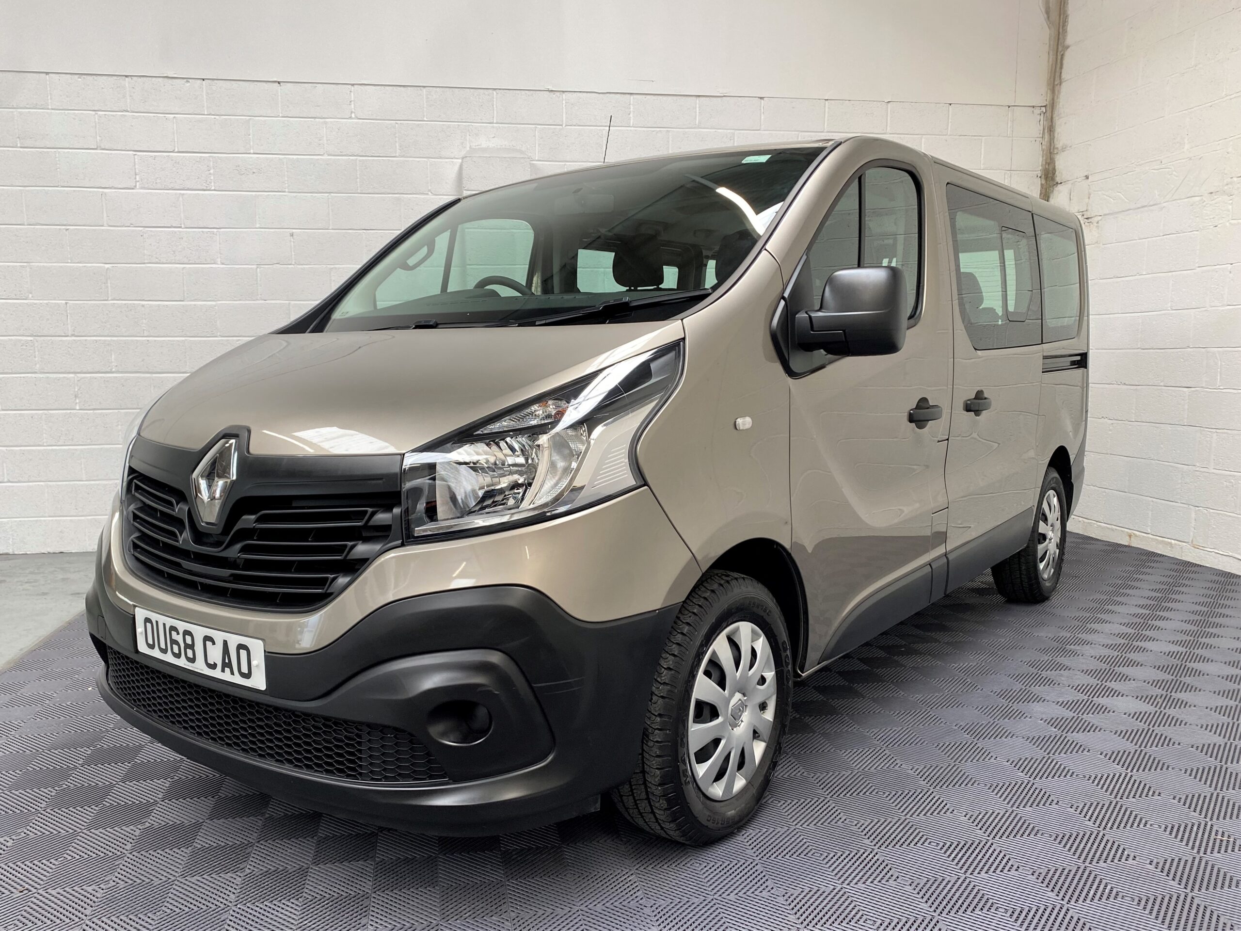 Used Renault Trafic WAV Cars For Sale Bristol Wheelchair Accessible Vehicles Used For Sale Somerset Devon Dorset Bath OU68 CAO 5