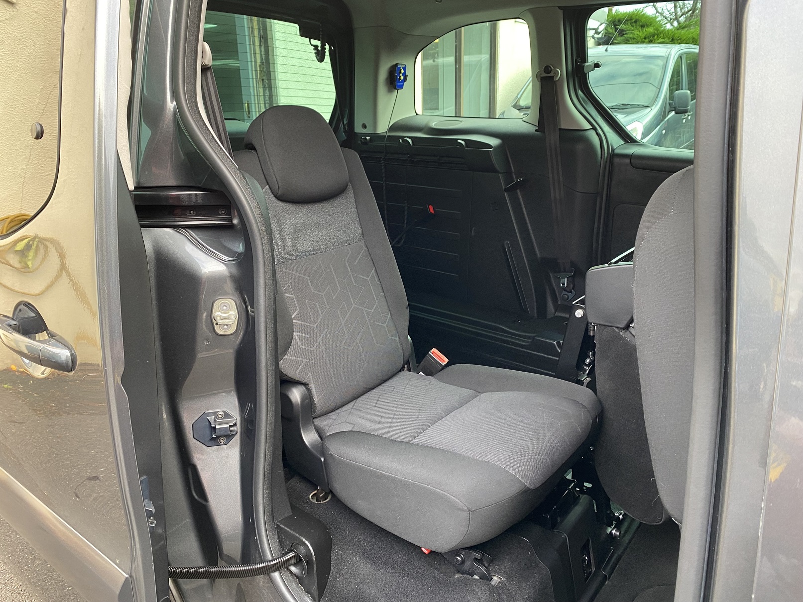 Used WAV 5 Seat Peugeot Partner Disabled Access WAV Cars For Sale Bristol Wheelchair Accessible Vehicles Used For Sale Somerset Devon Dorset Bath SD17 PXP 15