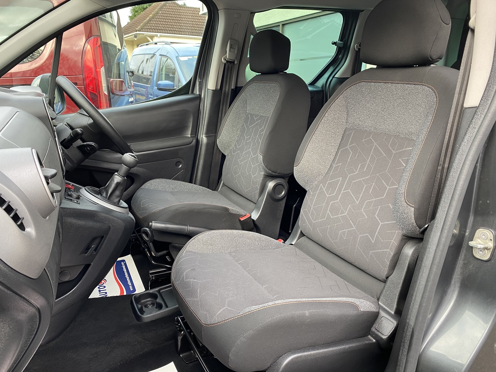 Used WAV 5 Seat Peugeot Partner Disabled Access WAV Cars For Sale Bristol Wheelchair Accessible Vehicles Used For Sale Somerset Devon Dorset Bath SD17 PXP 21