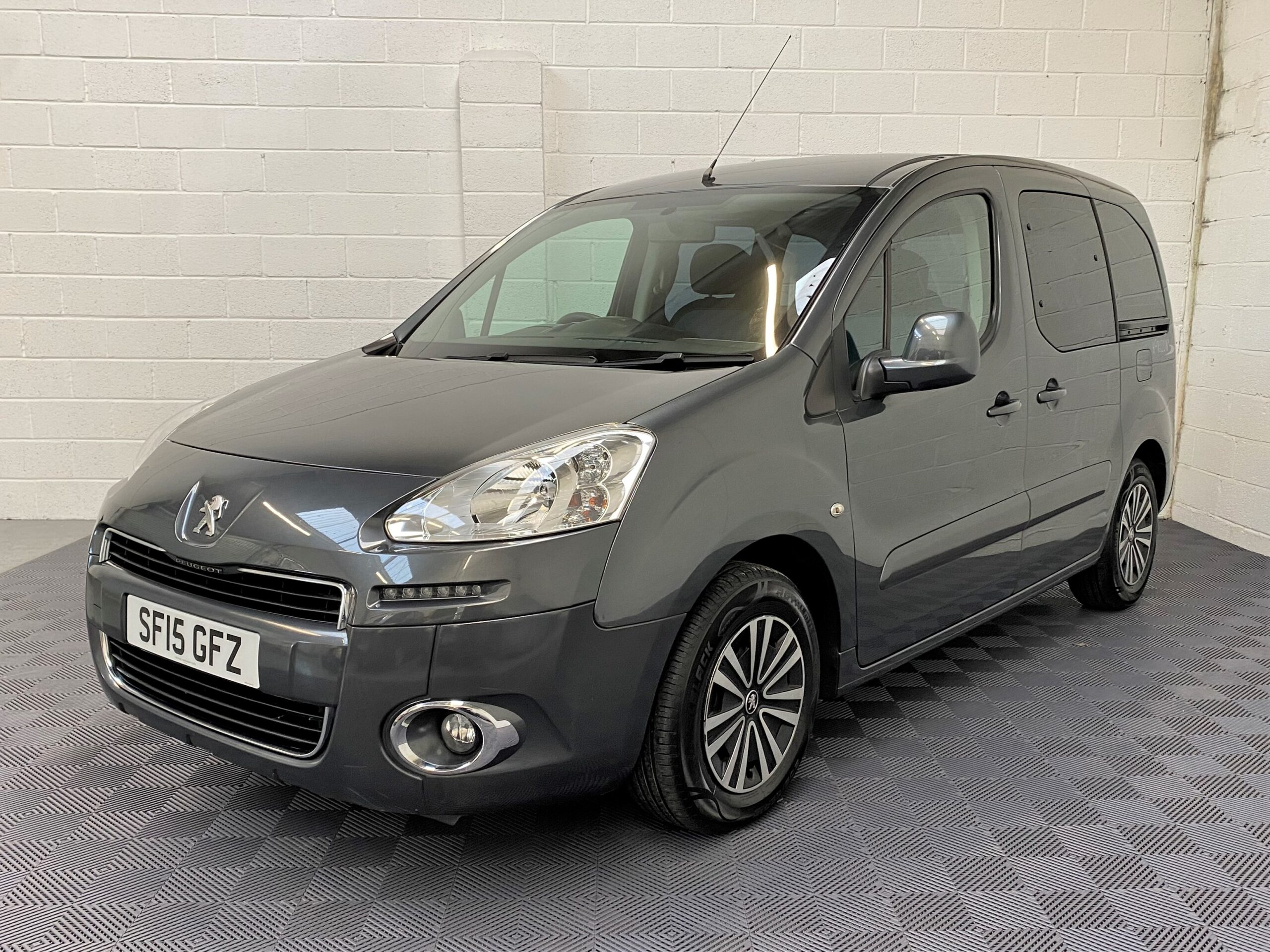 Used Peugeot Partner Auto WAV Cars For Sale Bristol Wheelchair Accessible Vehicles Used For Sale Somerset Devon Dorset Bath SF15 GFZ 10