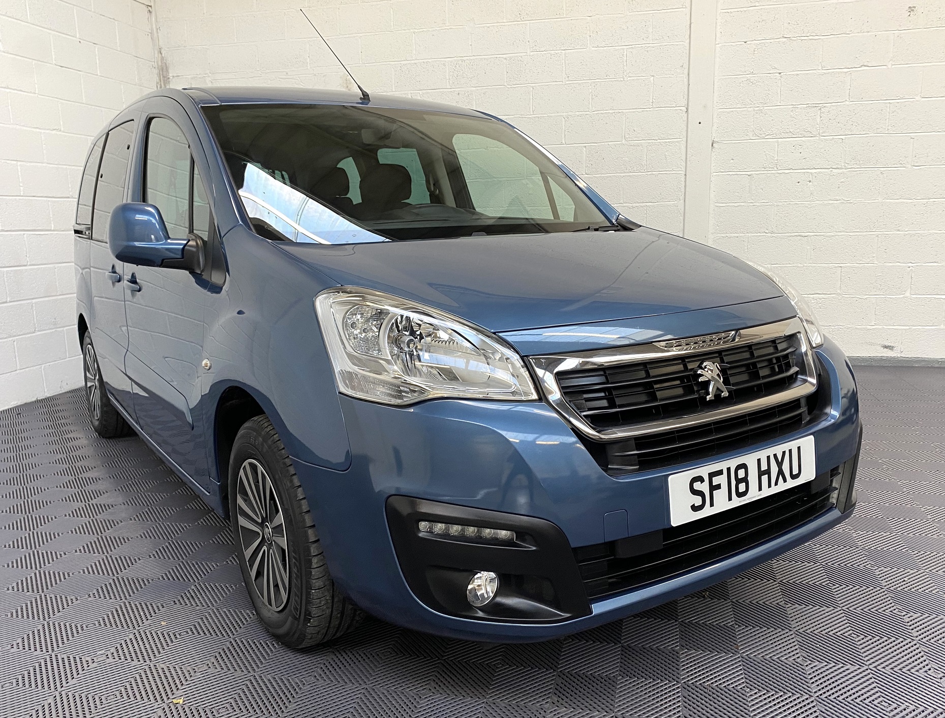 Used Peugeot Partner Tepee 3 Seat WAV Cars For Sale Bristol Wheelchair Accessible Vehicles Used For Sale Somerset Devon Dorset Bath SF18 HXU 18