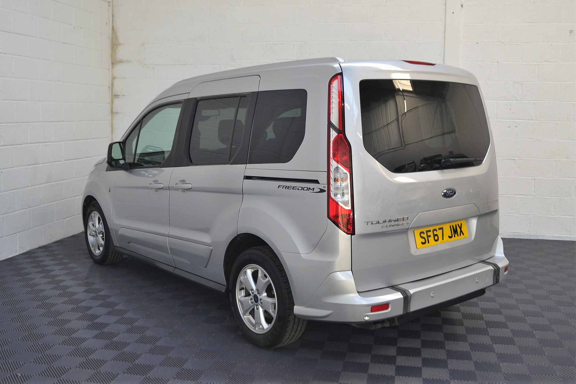 Used WAV Cars For Sale Bristol Wheelchair Accessible Vehicles Used For Sale Somerset Devon Dorset Bath Citroen Ford Tourneo Connect SF67 JMX 8