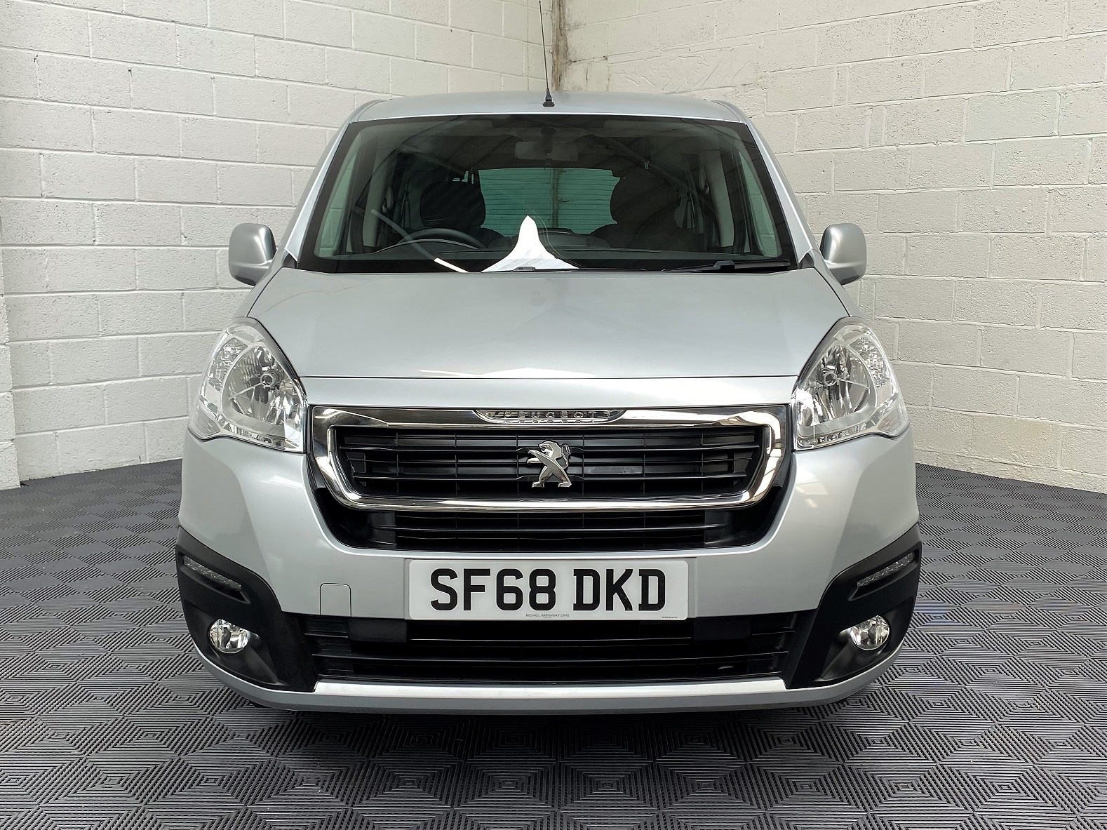 Used Peugeot Partner petrol WAV Cars For Sale Bristol Wheelchair Accessible Vehicles Used For Sale Somerset Devon Dorset Bath SF68 DKD 11