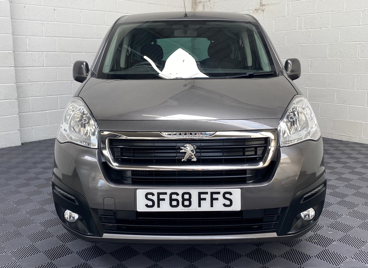 Used WAV Peugeot Partner Tepee 3 Seat Disabled Access WAV Cars For Sale Bristol Wheelchair Accessible Vehicles Used For Sale Somerset Devon Dorset Bath SF68 FFS 20