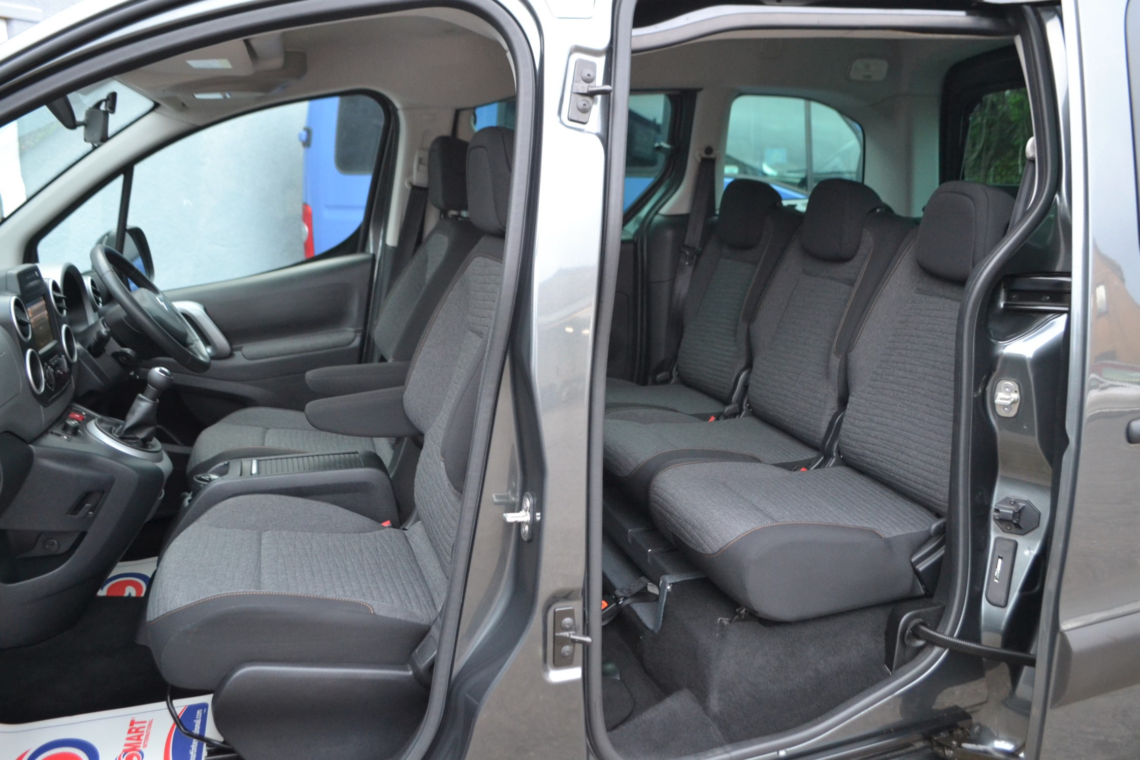 Used Citroen Berlingo WAV Cars For Sale Bristol Wheelchair Accessible Vehicles Used For Sale Somerset Devon Dorset Bath WJ16 KGG 31