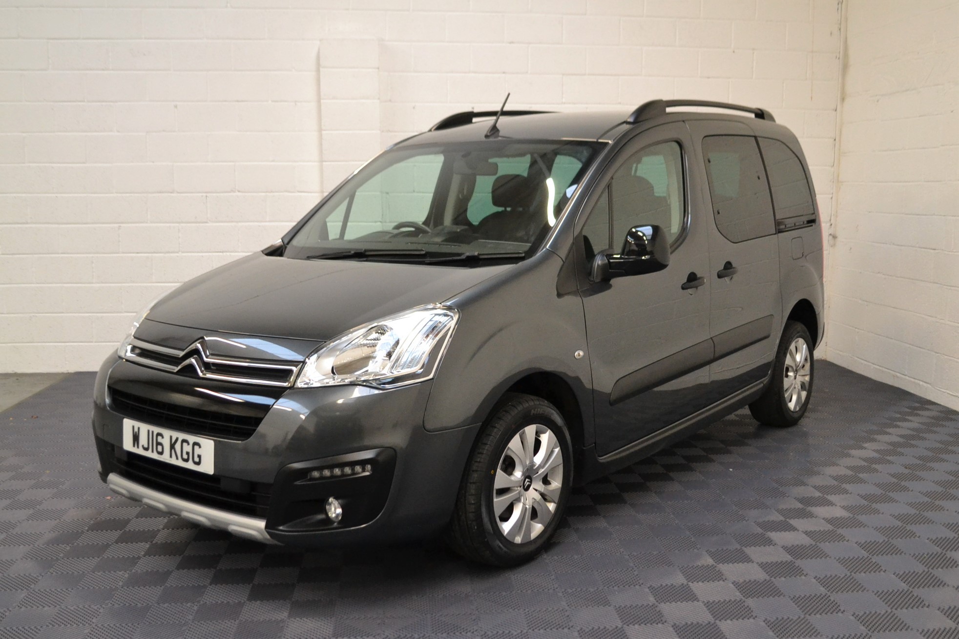 Used Citroen Berlingo WAV Cars For Sale Bristol Wheelchair Accessible Vehicles Used For Sale Somerset Devon Dorset Bath WJ16 KGG 6