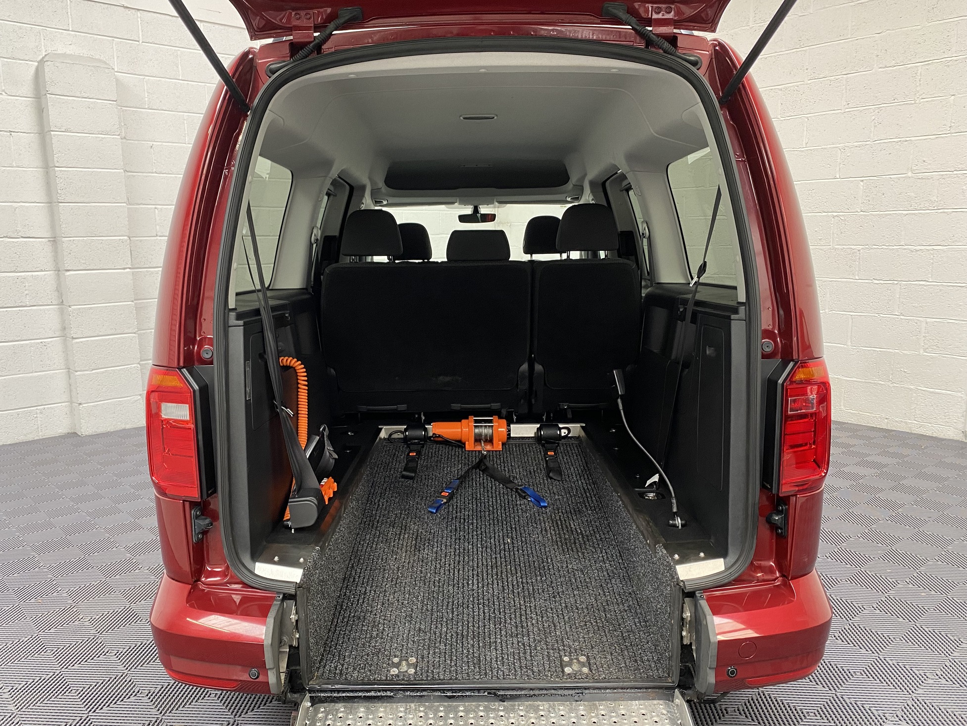 Used WAV Volkswagen Caddy Maxi DSG Disabled Access WAV Cars For Sale Bristol Wheelchair Accessible Vehicles Used For Sale Somerset Devon Dorset Bath NK18 BYH 12