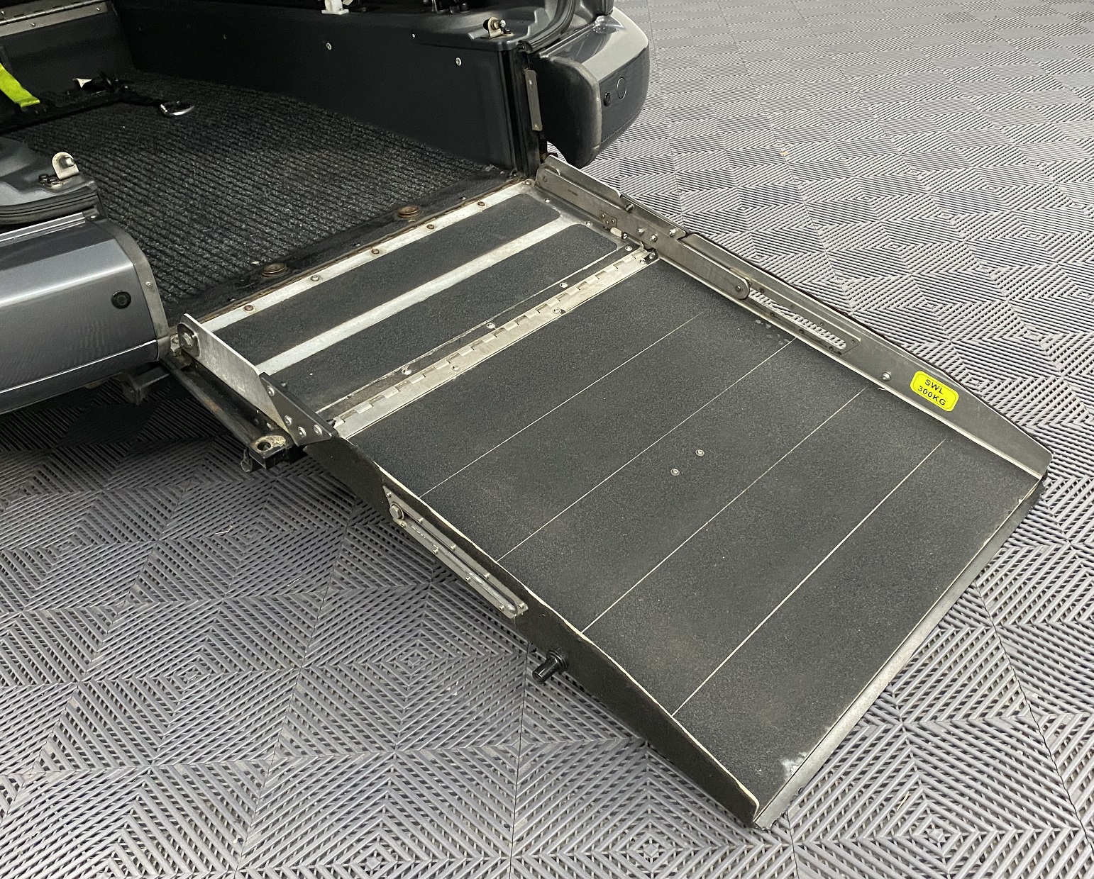 Used Volkswagen Caddy Maxi Auto WAV Cars For Sale Bristol Wheelchair Accessible Vehicles Used For Sale Somerset Devon Dorset Bath YY64 UFS 7