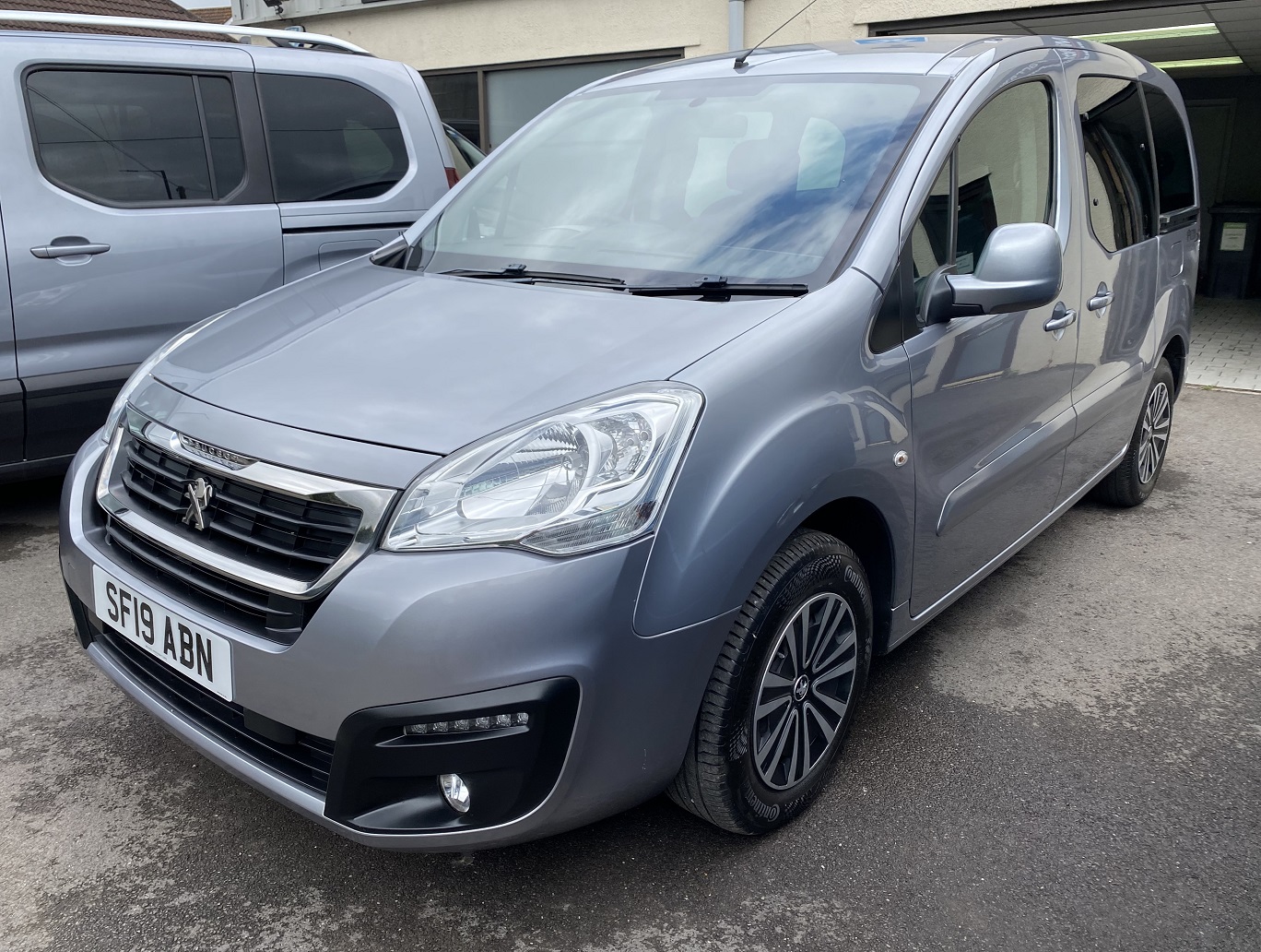 Used WAV Peugeot Partner Automatic Disabled Access WAV Cars For Sale Bristol Wheelchair Accessible Vehicles Used For Sale Somerset Devon Dorset Bath SF19 ABN 7