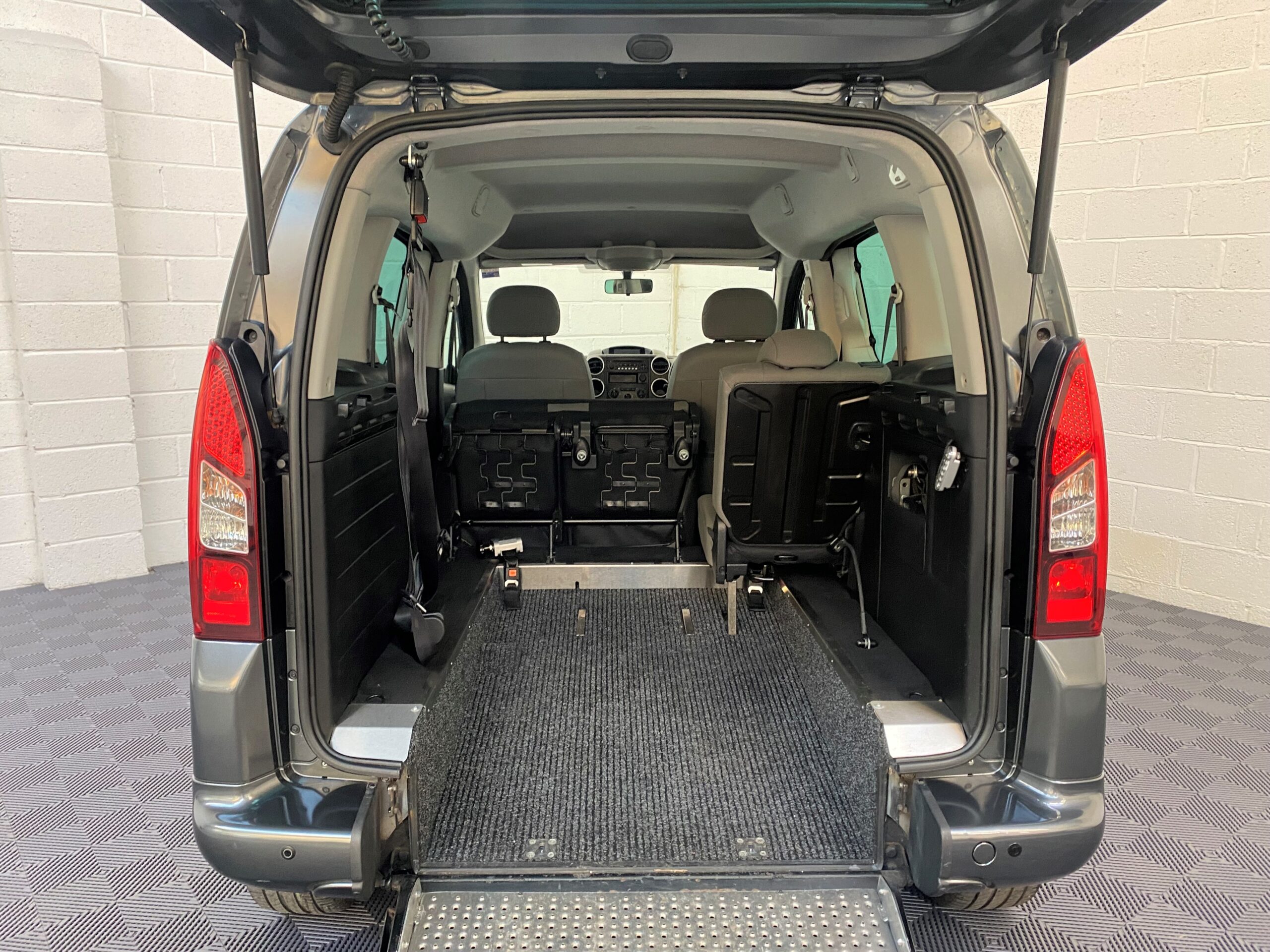 Used Citroen Berlingo WAV Cars For Sale Bristol Wheelchair Accessible Vehicles Used For Sale Somerset Devon Dorset Bath NK66 CVJ 27