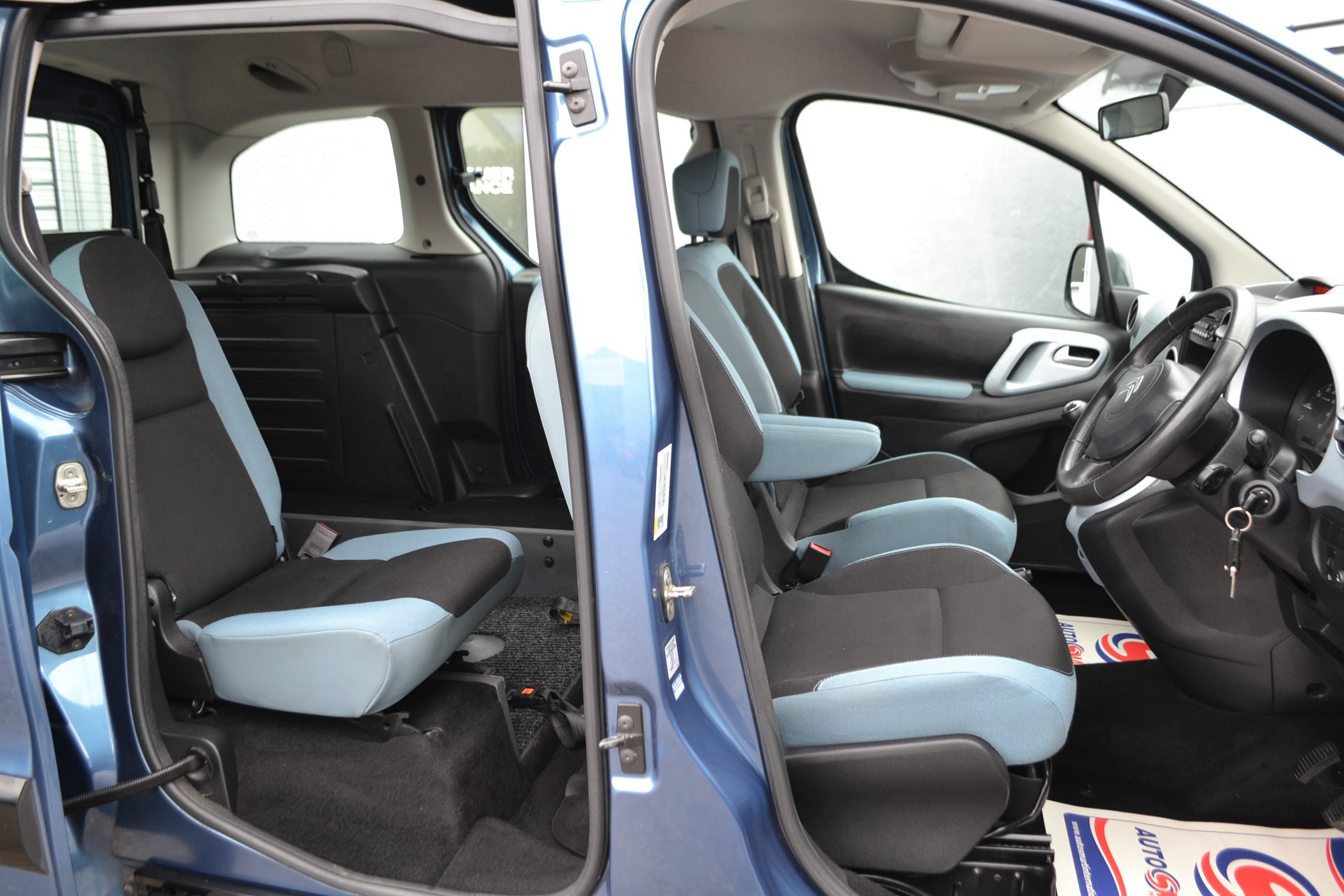 Used Citroen Berlingo WAV Cars For Sale Bristol Wheelchair Accessible Vehicles Used For Sale Somerset Devon Dorset Bath WA13 EGX 16