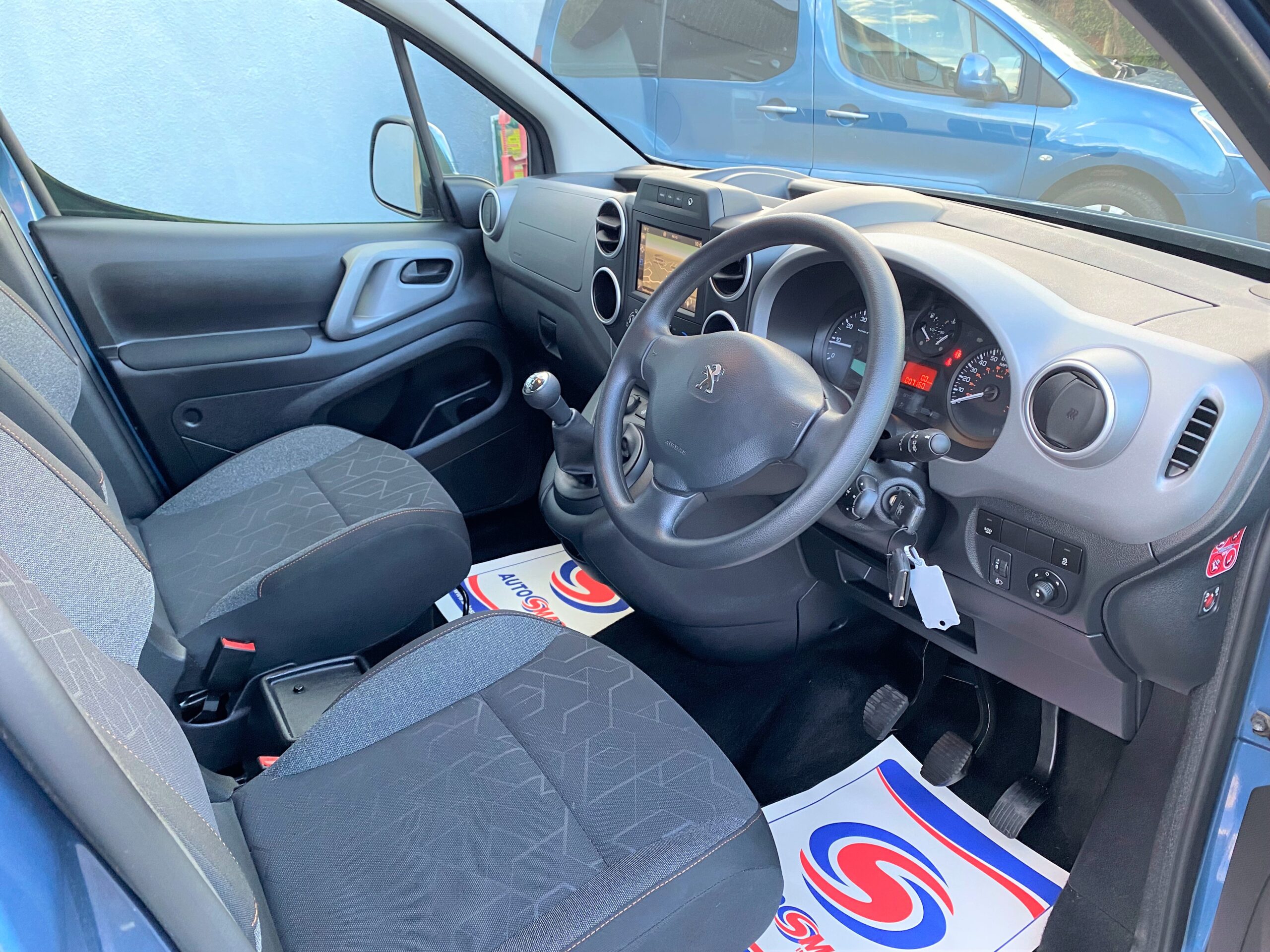 Used Peugeot Partner WAV Cars For Sale Bristol Wheelchair Accessible Vehicles Used For Sale Somerset Devon Dorset Bath SF18 JNZ 15