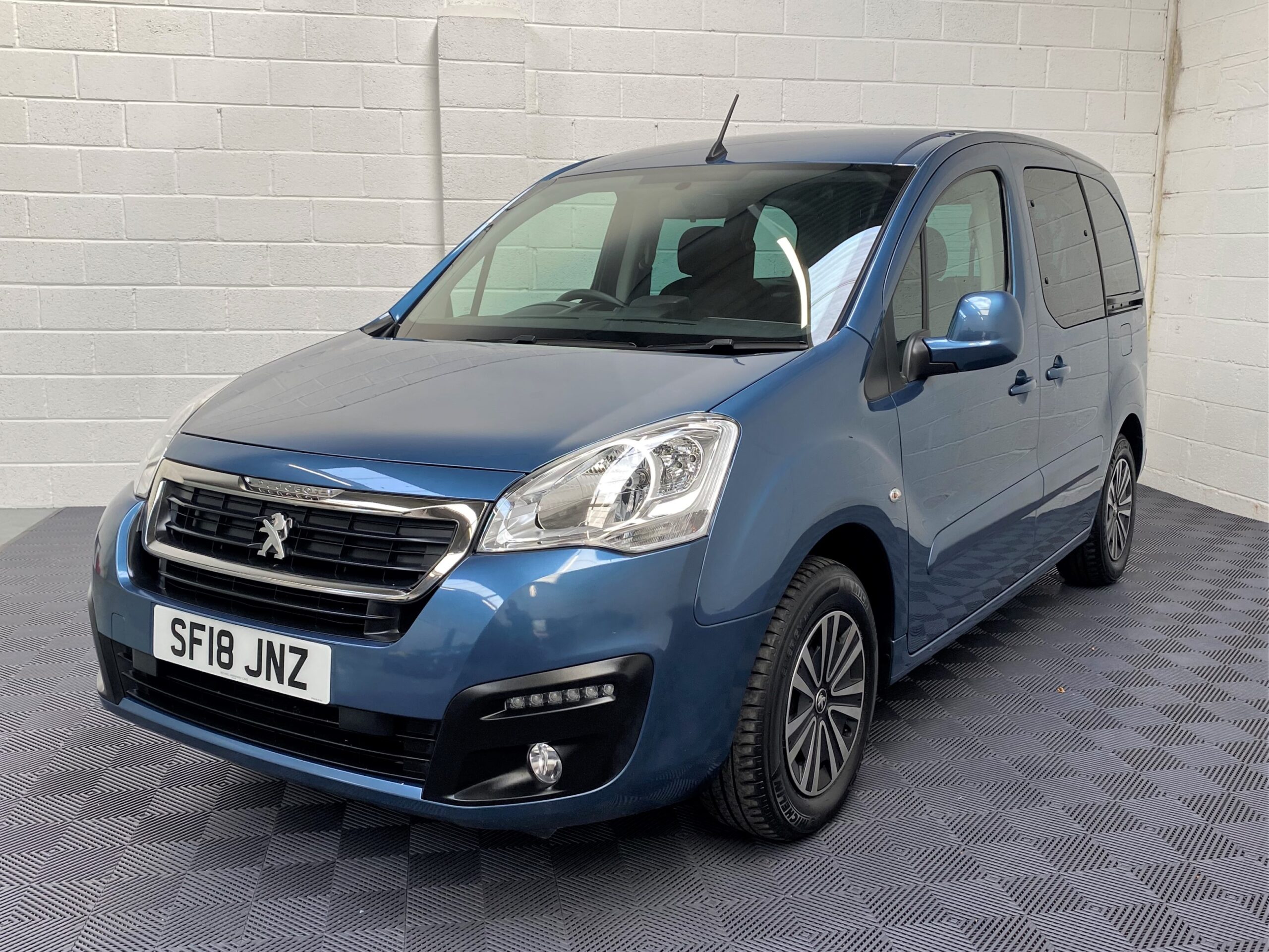 Used Peugeot Partner WAV Cars For Sale Bristol Wheelchair Accessible Vehicles Used For Sale Somerset Devon Dorset Bath SF18 JNZ 4