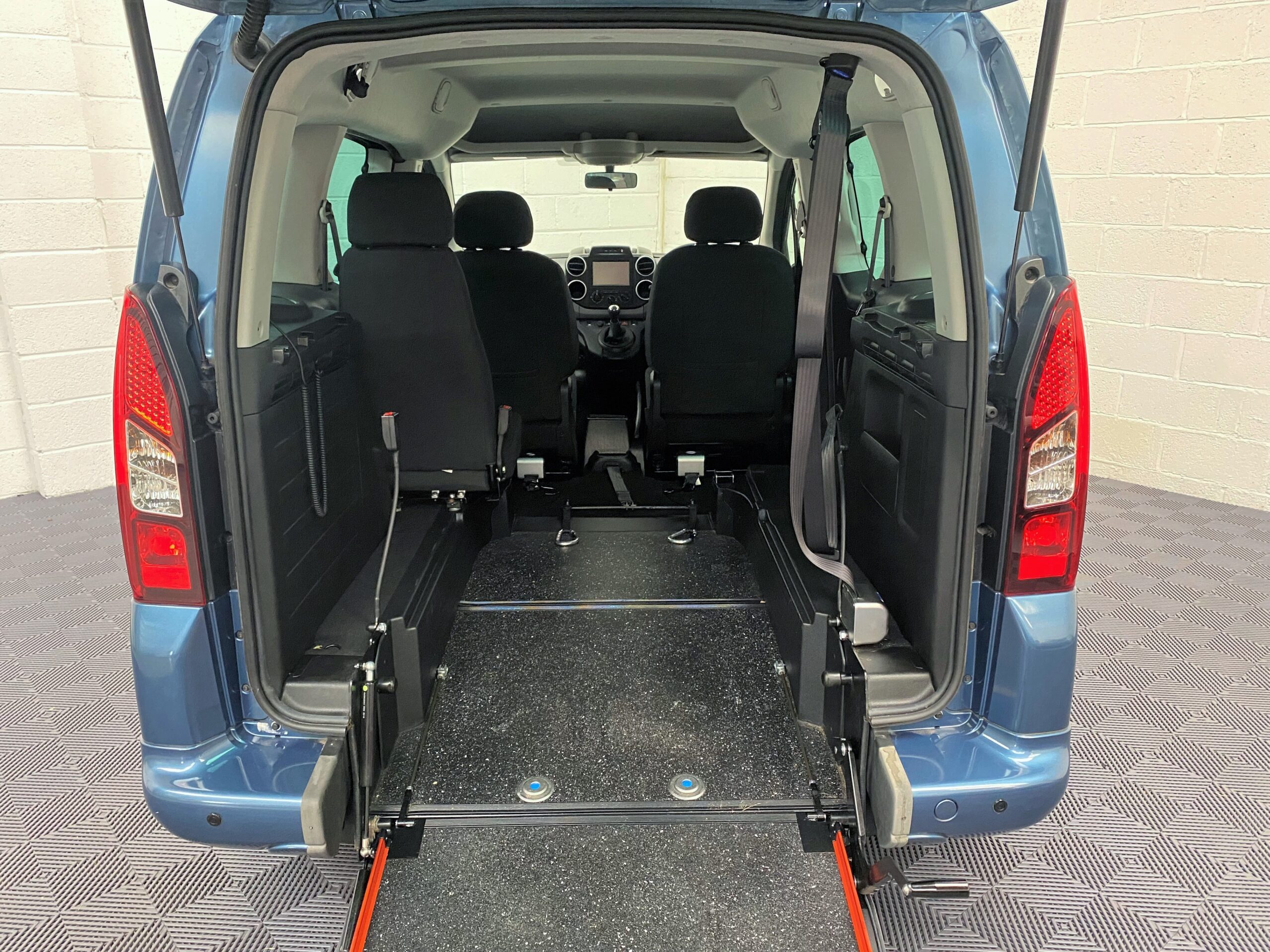 Used Peugeot Partner WAV Cars For Sale Bristol Wheelchair Accessible Vehicles Used For Sale Somerset Devon Dorset Bath SF18 JNZ 7