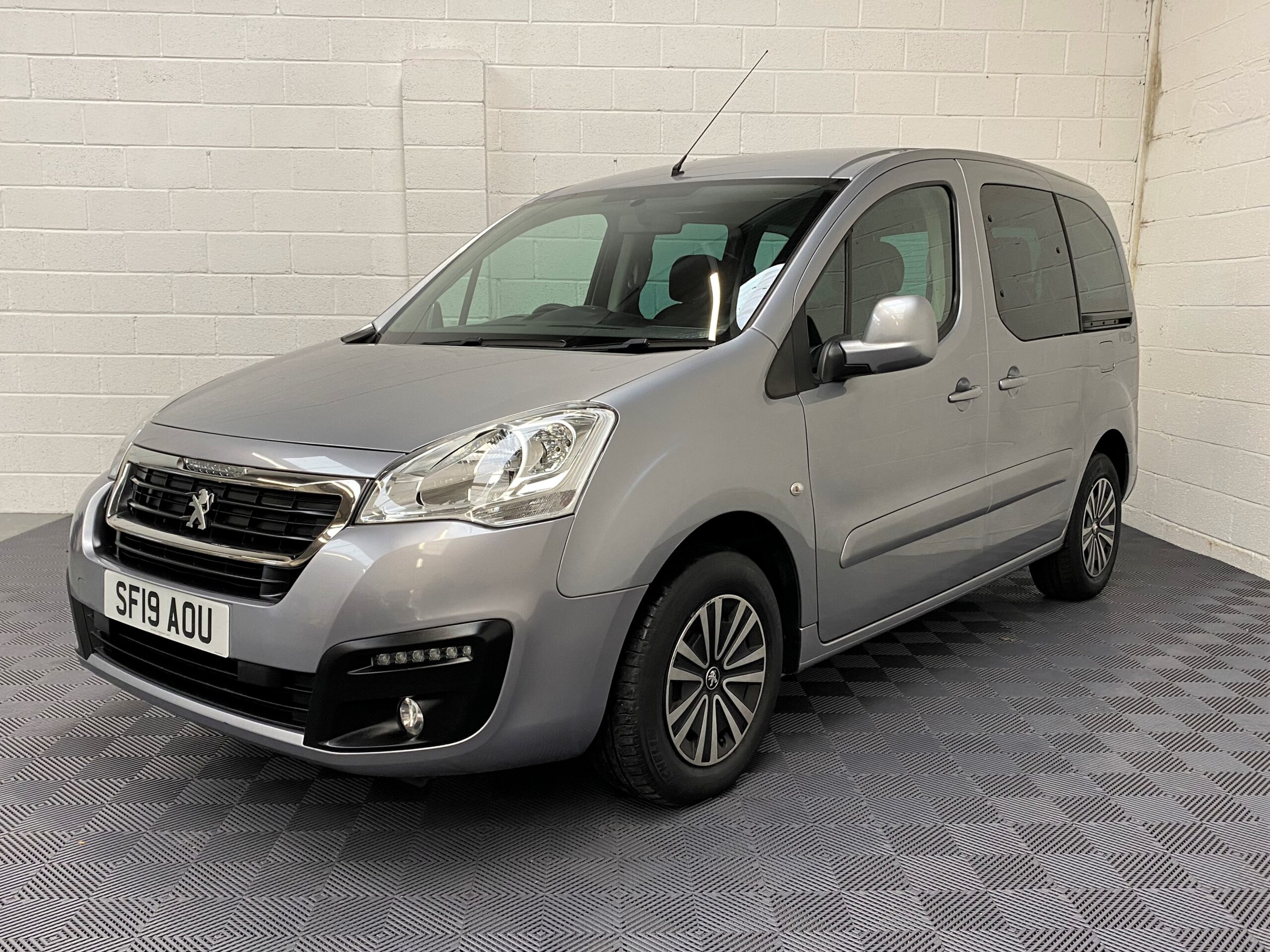 Used Peugeot Partner WAV Cars For Sale Bristol Wheelchair Accessible Vehicles Used For Sale Somerset Devon Dorset Bath SF19 AOU 21