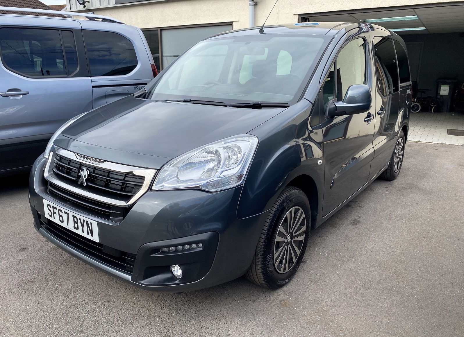 Used WAV Peugeot Partner Disabled Access WAV Cars For Sale Bristol Wheelchair Accessible Vehicles Used For Sale Somerset Devon Dorset Bath SF67 BYN 11