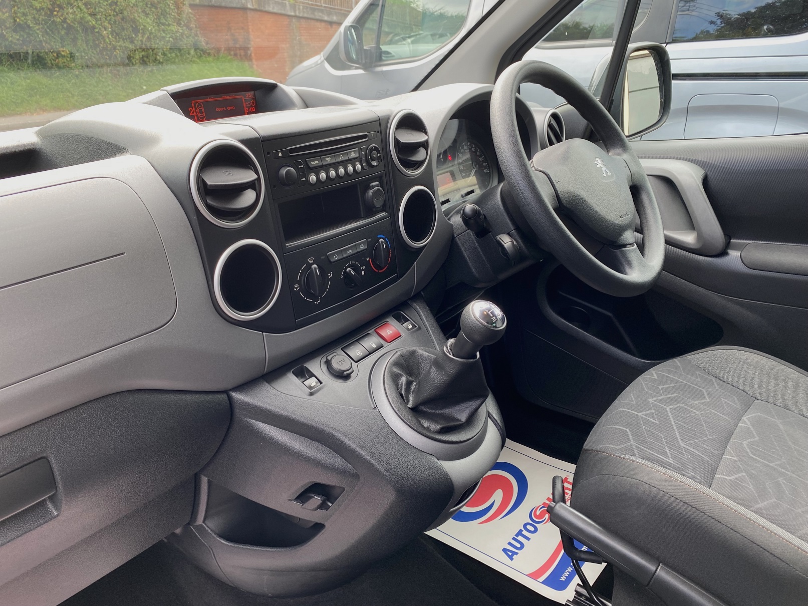 Used WAV Peugeot Partner Disabled Access WAV Cars For Sale Bristol Wheelchair Accessible Vehicles Used For Sale Somerset Devon Dorset Bath SF67 BYN 12