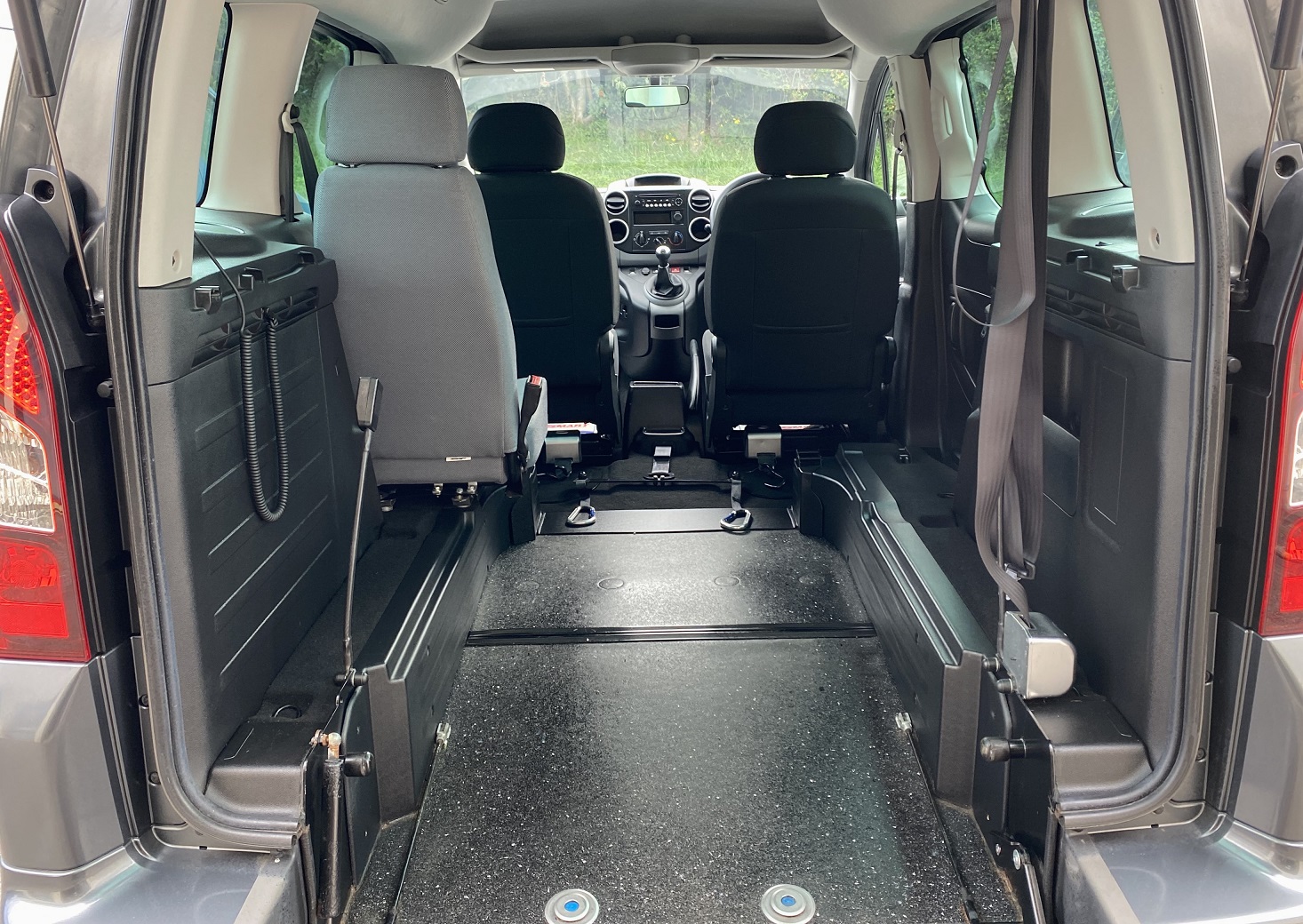 Used WAV Peugeot Partner Disabled Access WAV Cars For Sale Bristol Wheelchair Accessible Vehicles Used For Sale Somerset Devon Dorset Bath SF67 BYN 3