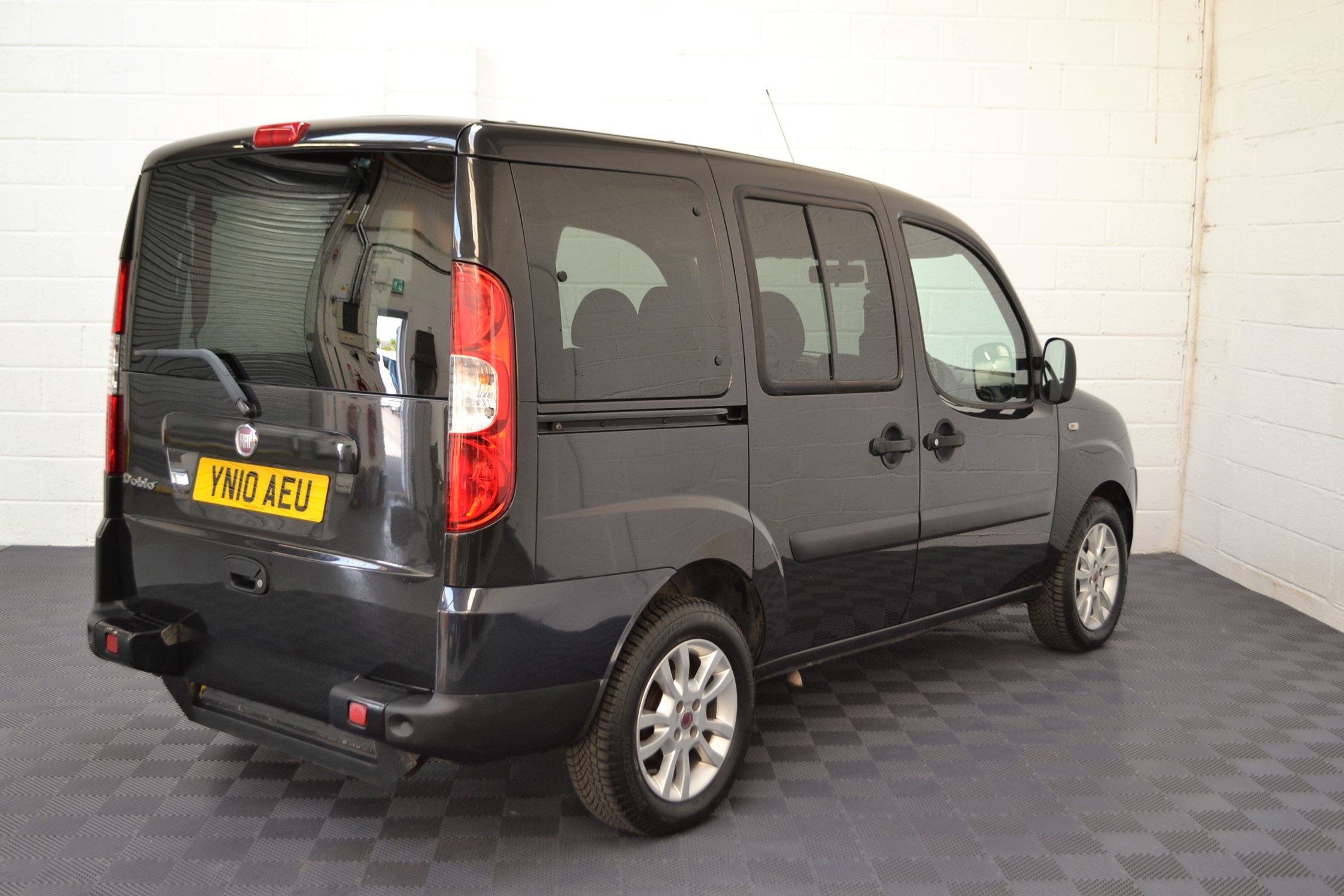 Used Fiat Doblo WAV Cars For Sale Bristol Wheelchair Accessible Vehicles Used For Sale Somerset Devon Dorset Bath YN10 AEU 18